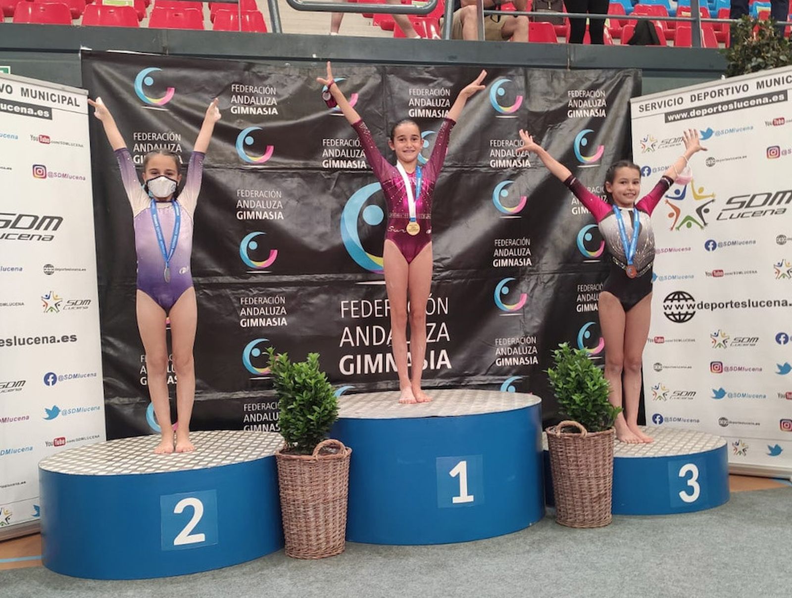 Andrea Listán, Lara Sánchez y Marcela Romero, las mejores en barra de equilibrio base 4.