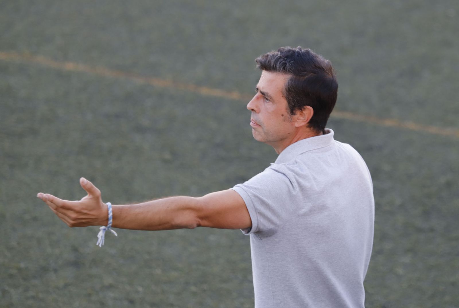 Imágenes del encuentro entre el Conil y el Recreativo de Huelva