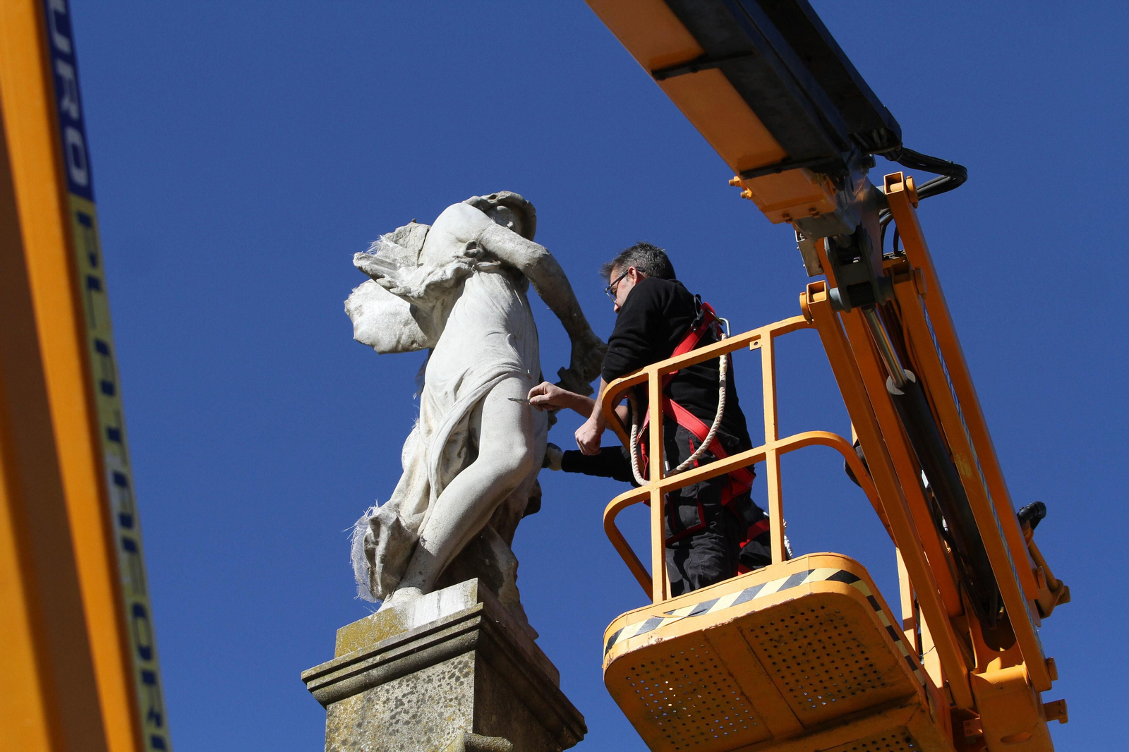 Restauración de las Victorias Aladas.