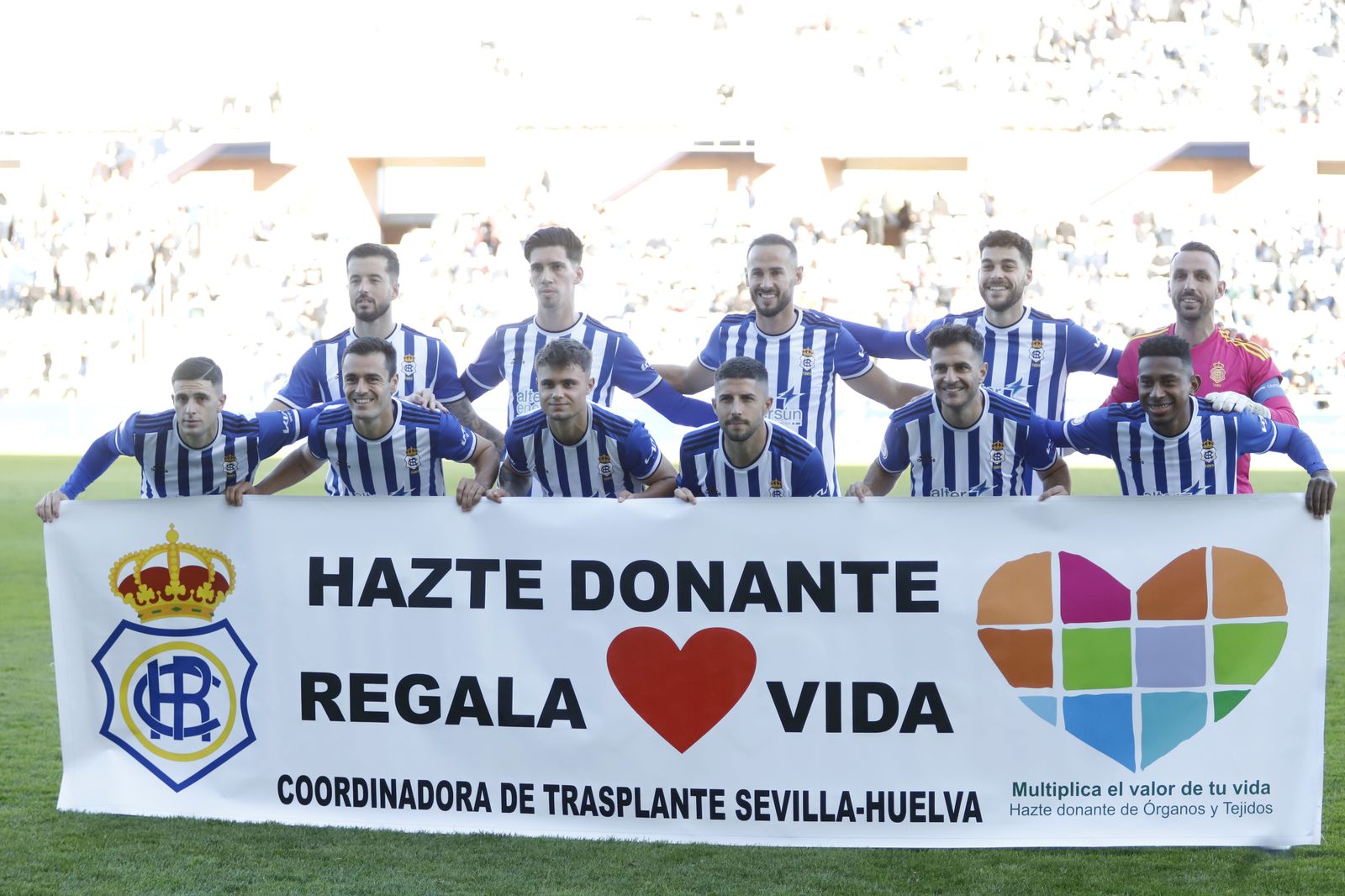 Imágenes del encuentro entre el Recreativo de Huelva y el Real Murcia