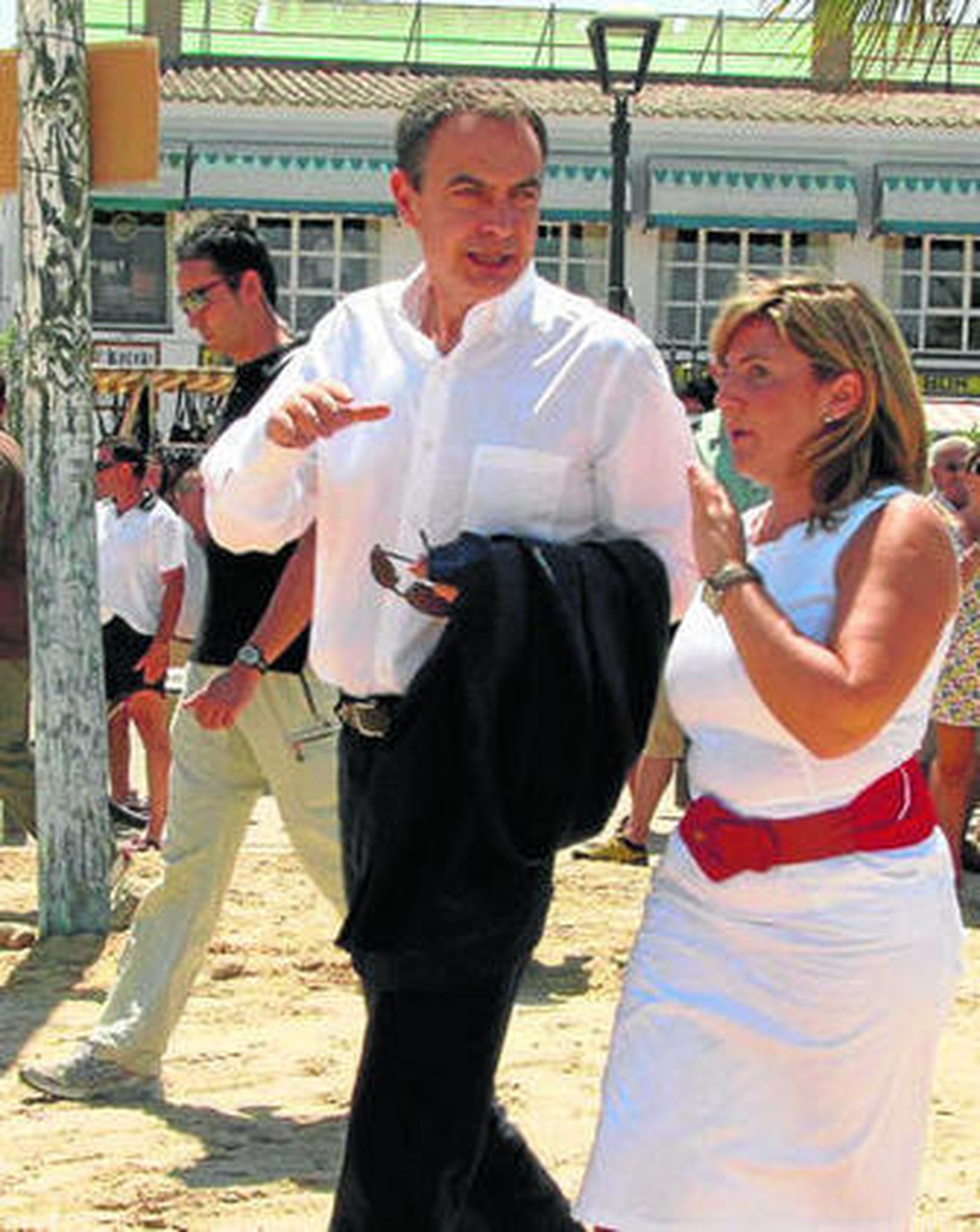 La alcaldesa, con el presidente Zapatero en una de sus visitas a la ciudad.