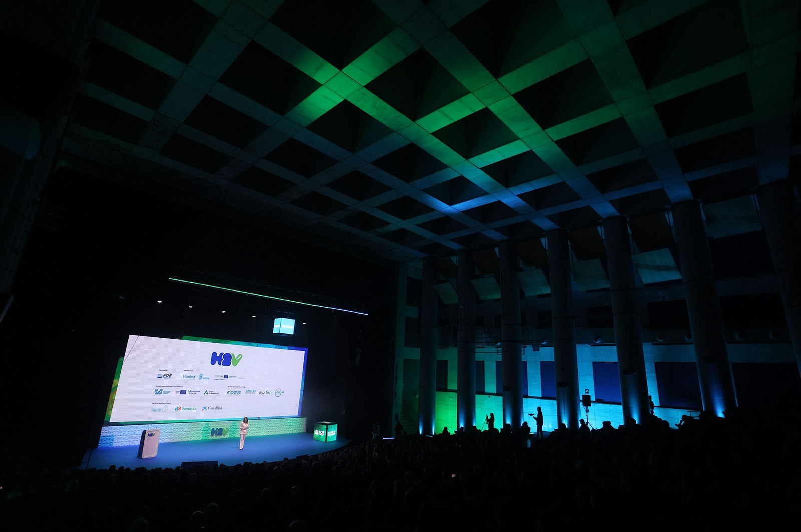 Imágenes de la inauguración del II Congreso Nacional de Hidrógeno Verde celebrado en Huelva