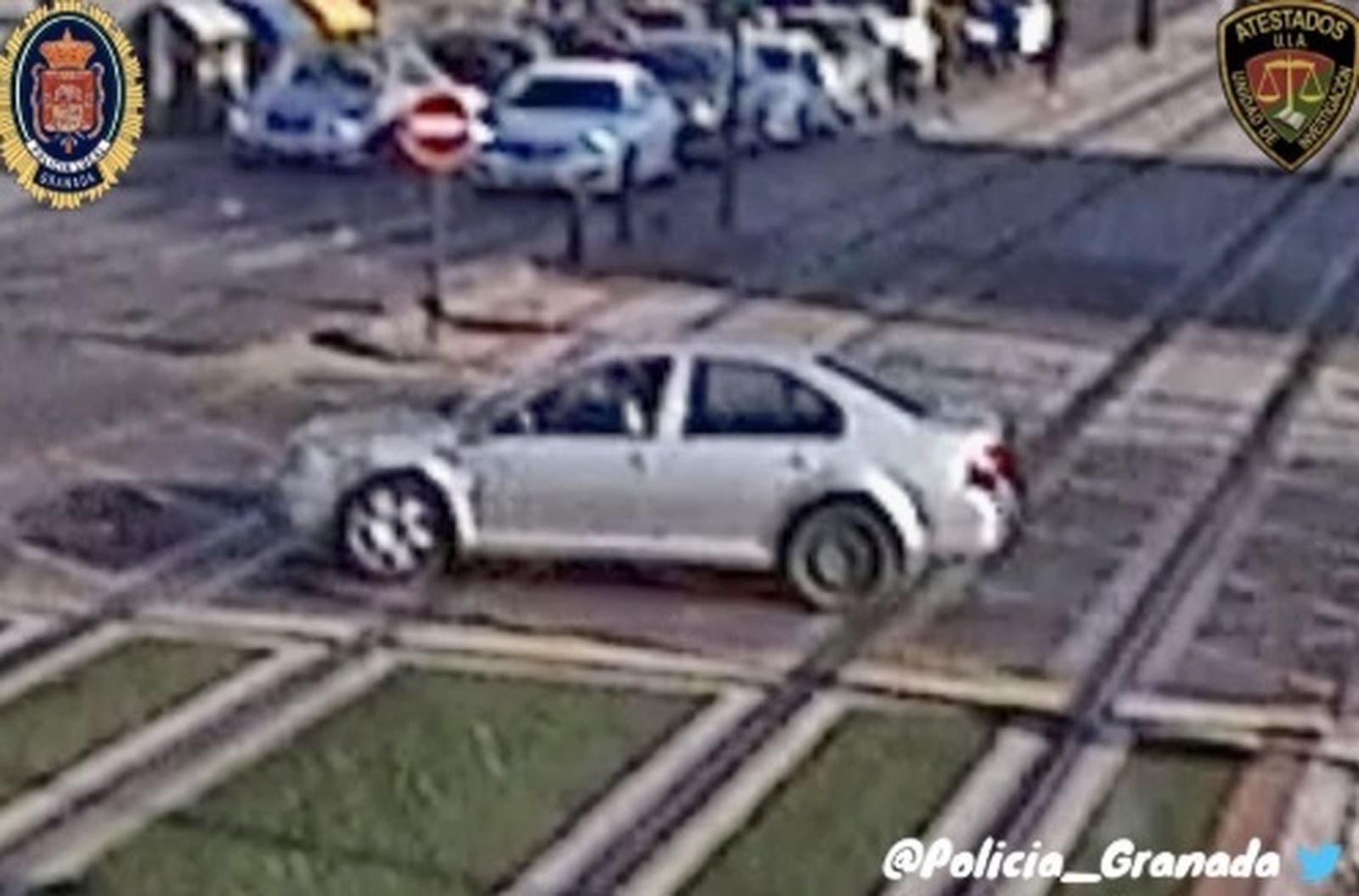 La Policía difunde una foto para localizar un coche que causó un atropello