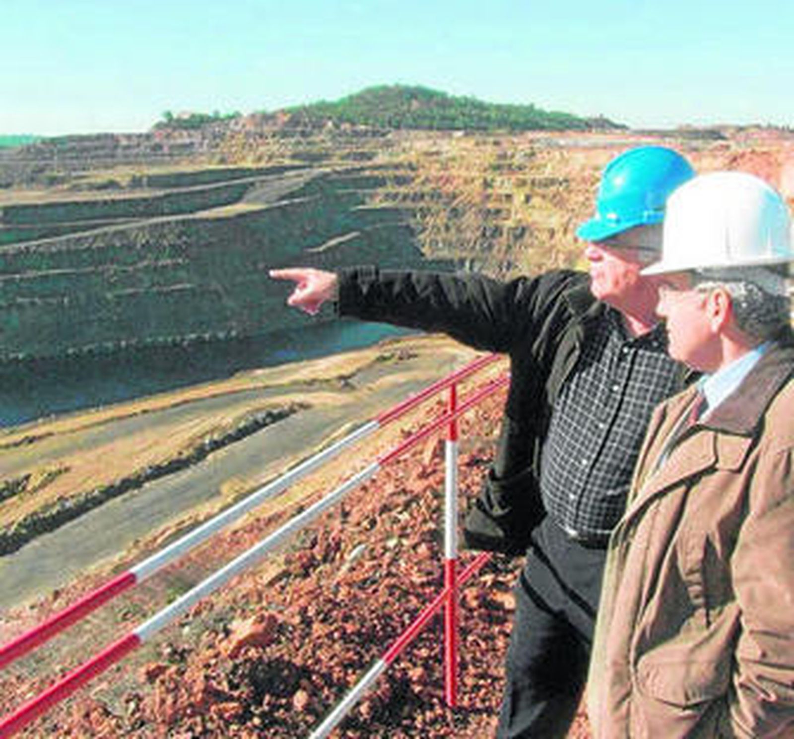 Emed confía en el apoyo de la Junta para desbloquear los terrenos.