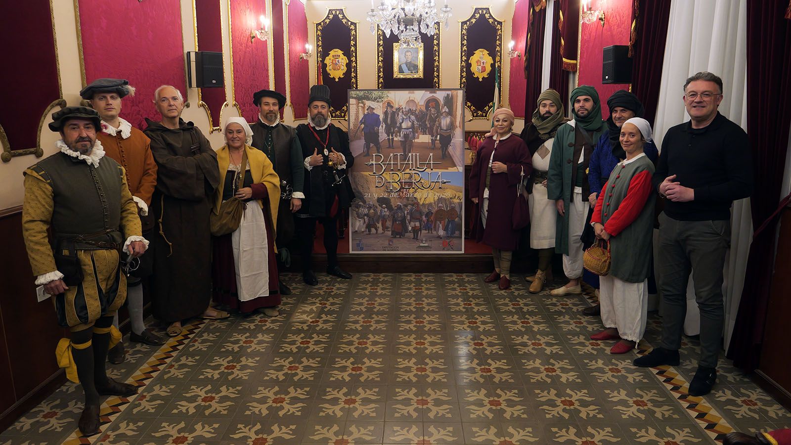 Momento de la presentación del cartel de la recreación histórica de la Batalla de Berja.