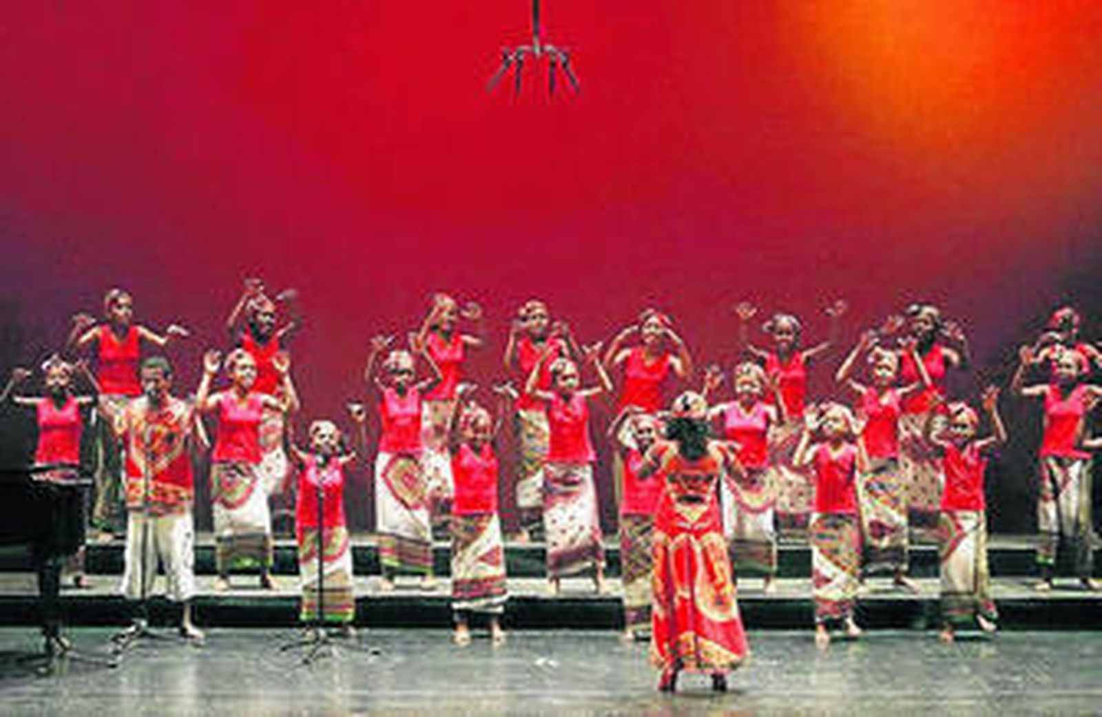 Actuación del Coro Malagasy Gospel en Almería.