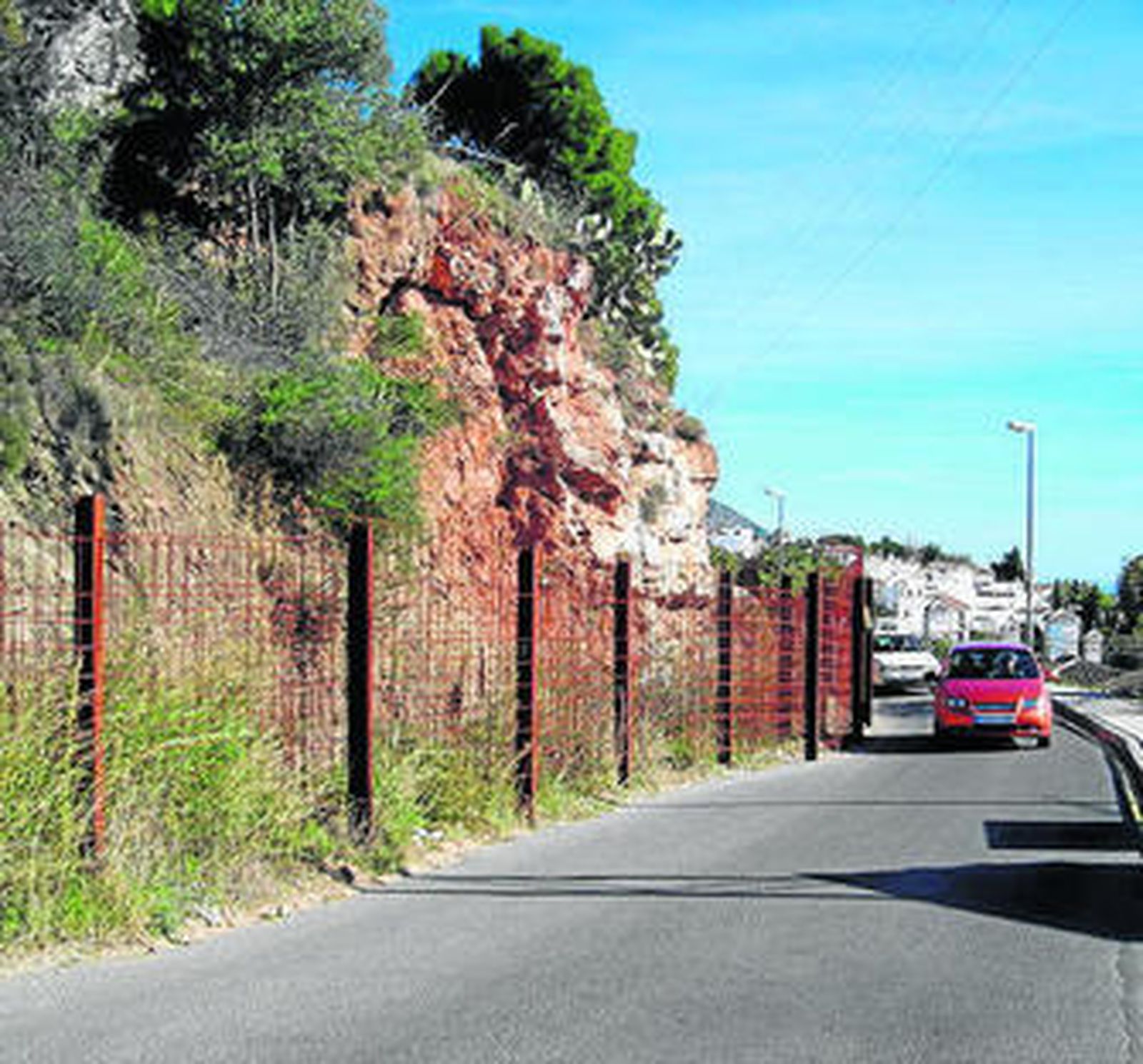 Acceso oeste a Mijas pueblo.