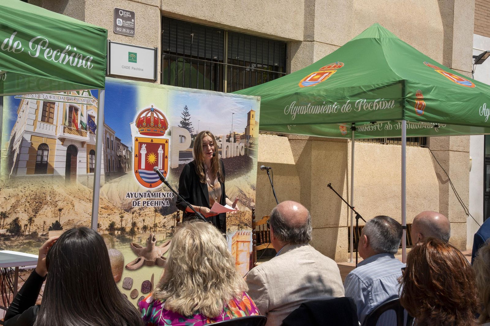 Las imágenes del homenaje a Juan Mañas, víctima del caso Almería