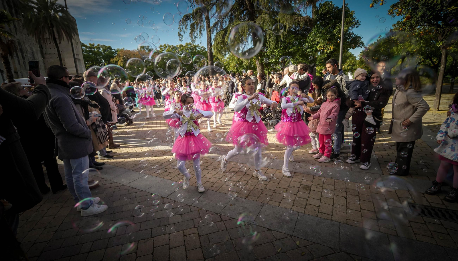 Imágenes del pasacalles Cascanueces en Jerez
