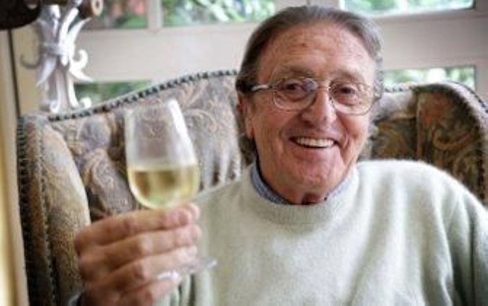 "Una cerveza te la puedes tomar solo; un jerez no, hay que compartirlo"