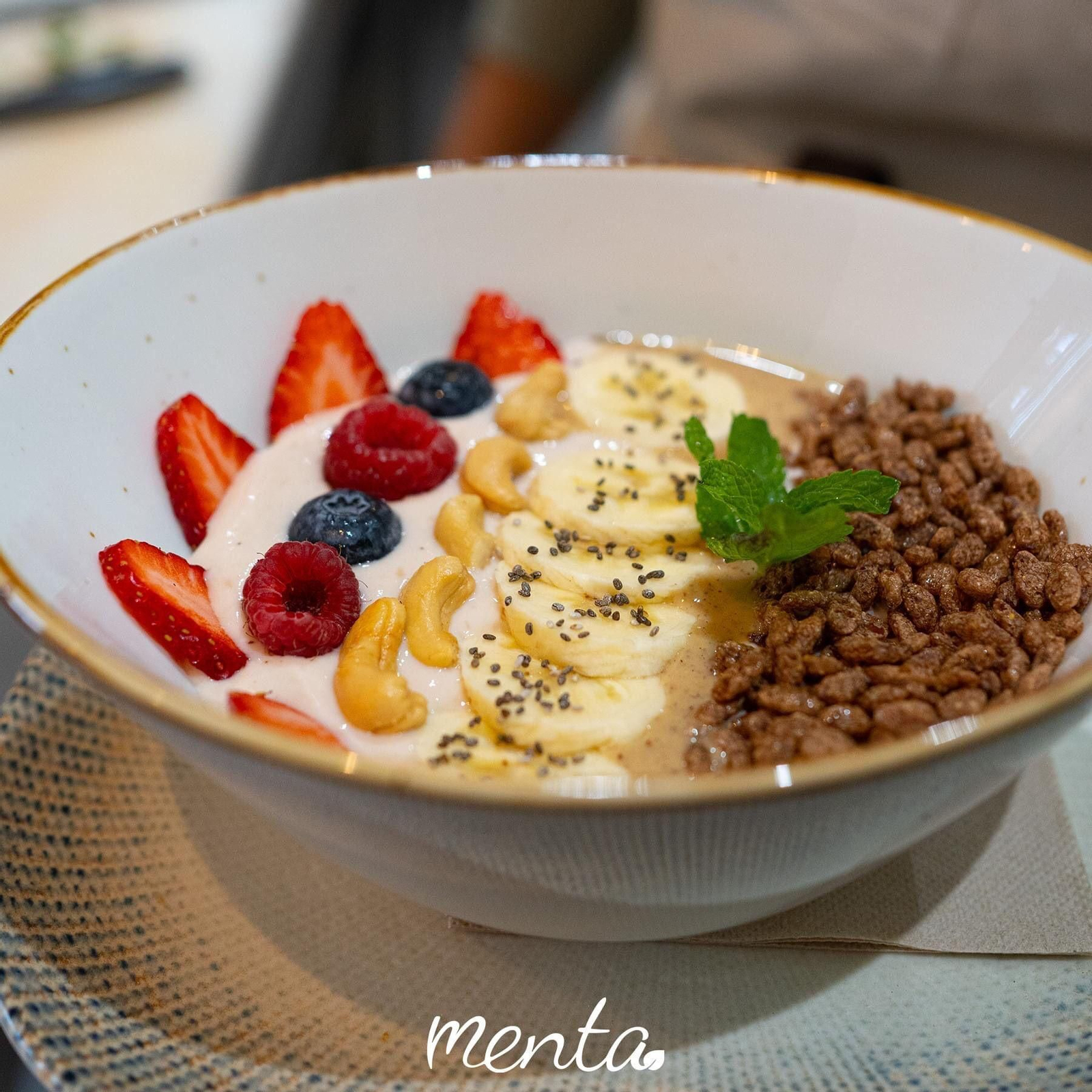 Menta Healthy Food & Coffee