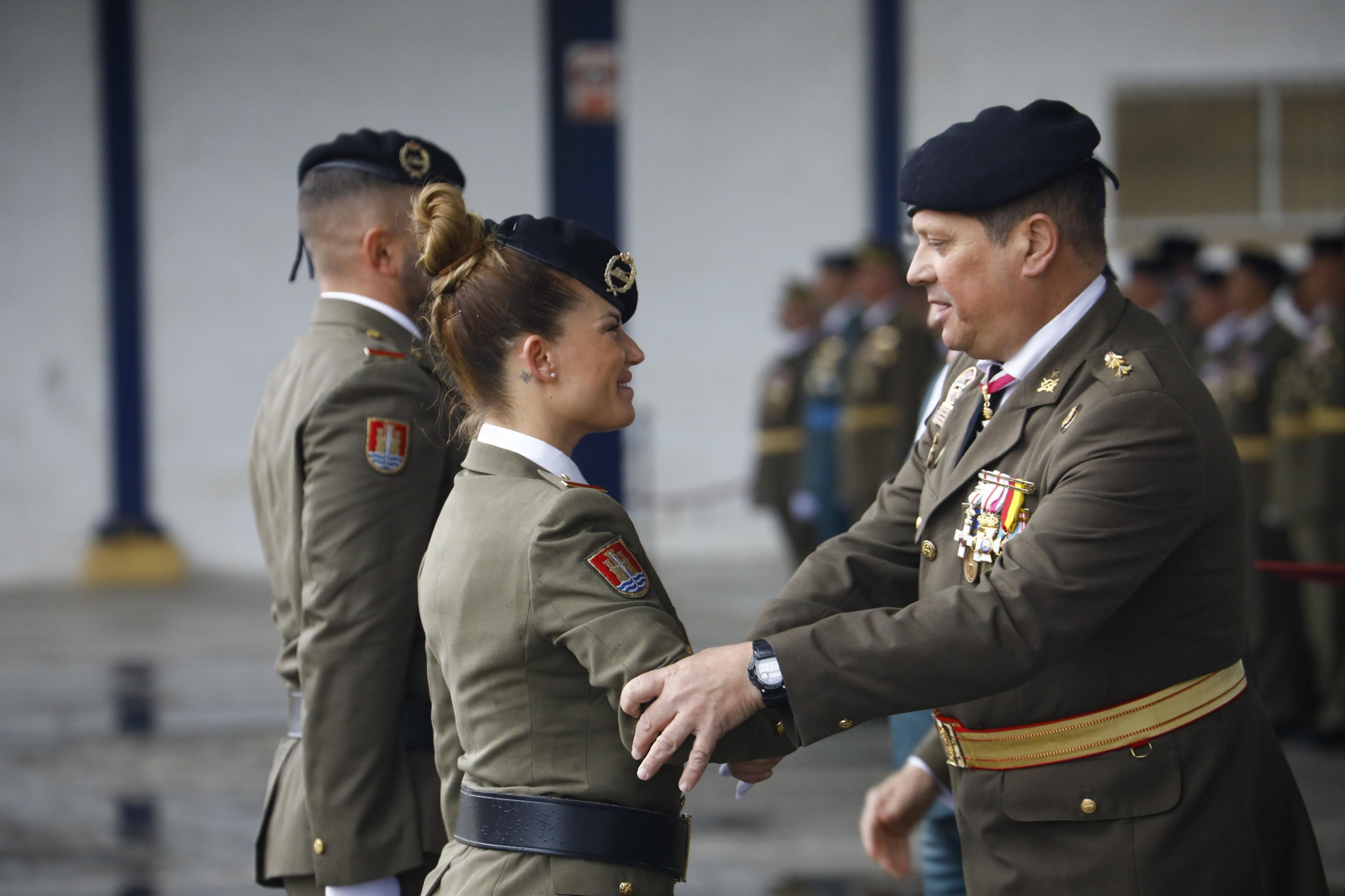 El desfile militar de la Brigada de Córdoba por la festividad de la Inmaculada, en imágenes El desfile militar de la Brigada de Córdoba por la festividad de la Inmaculada, en imágenes