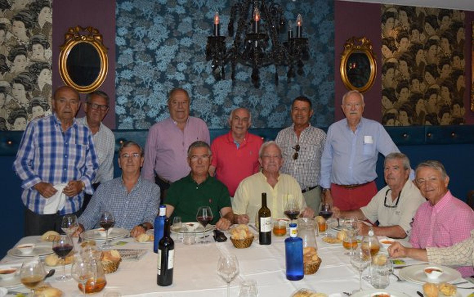 Pepe Velázquez, Jose Luis Roji, Ramón Pérez González, Miguel Ángel Leonsegui, Nacho García-Agulló, Juan Sandlé, Juan y Tato Ravina, Salvador Rodríguez-Villamil, Francisco  Yáñez, Miguel López y Sebastia Gómez.

Foto: Ignacio Casas de Ciria