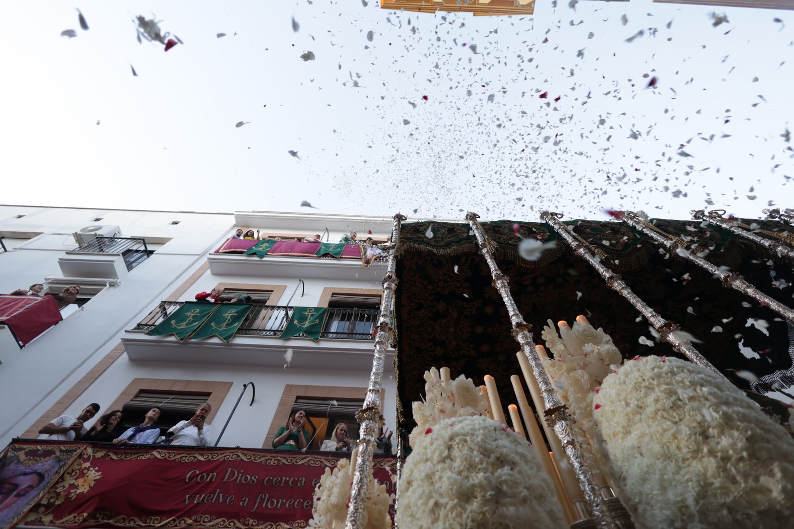 La Hermandad de la Esperanza en la Semana Santa de Huelva 2023, en imágenes