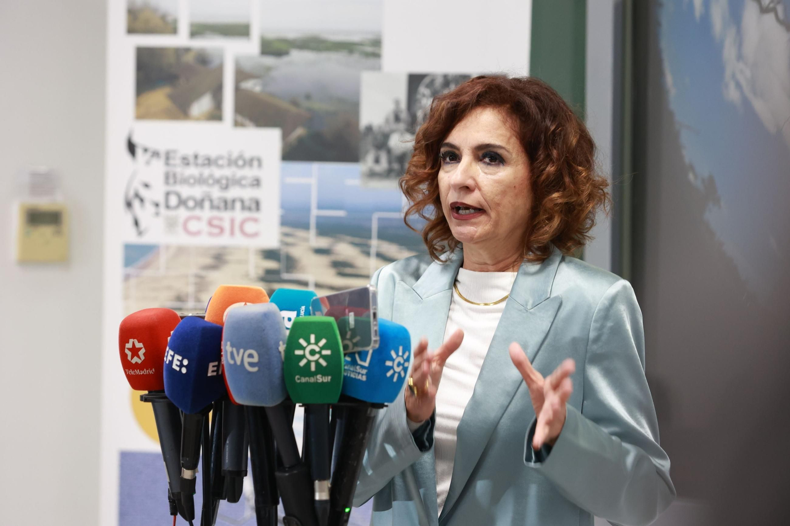 La vicepresidenta y ministra de Hacienda, María Jesús Montero, aparte de secretaria general del PSOE andaluz, este miércoles en Sevilla.