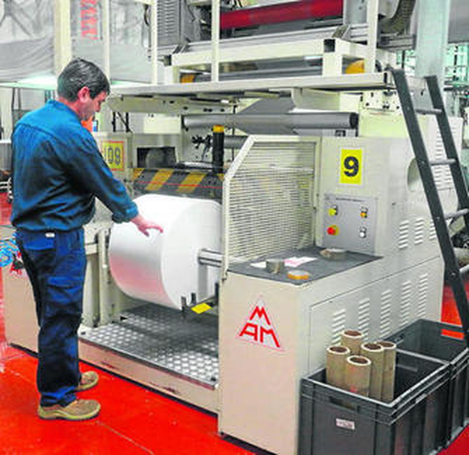 Uno de los trabajadores de la firma Samafrava.