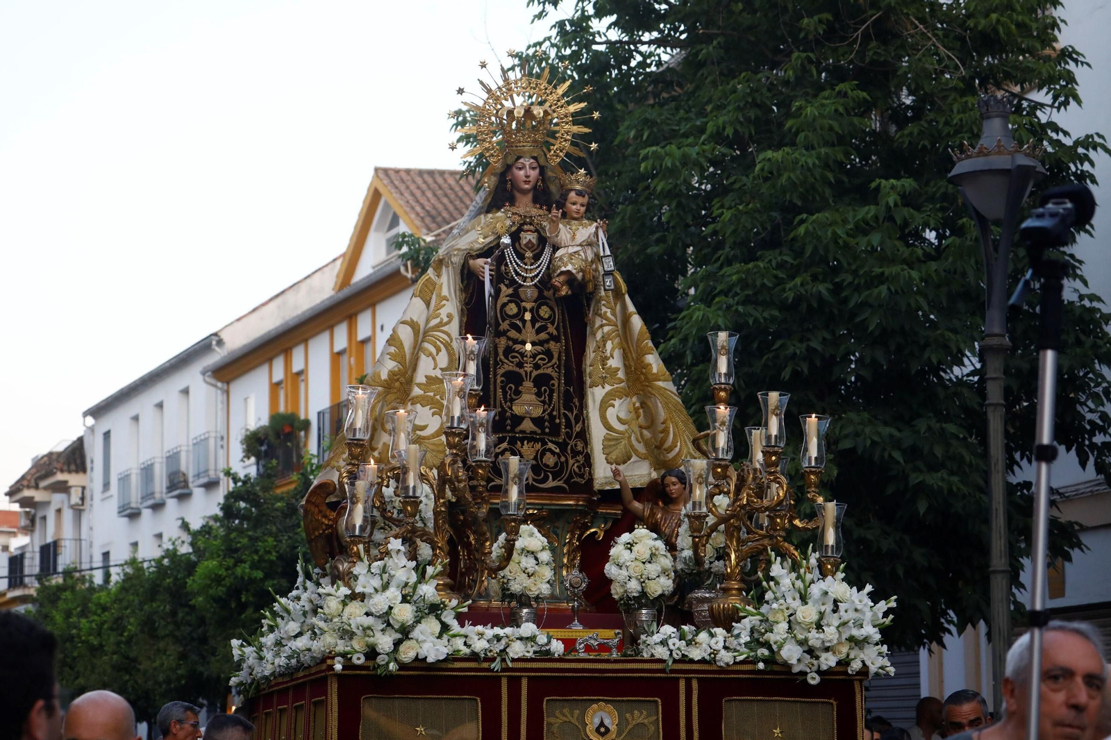 La procesión de la Virgen del Carmen de Puerta Nueva de Córdoba, en imágenes
