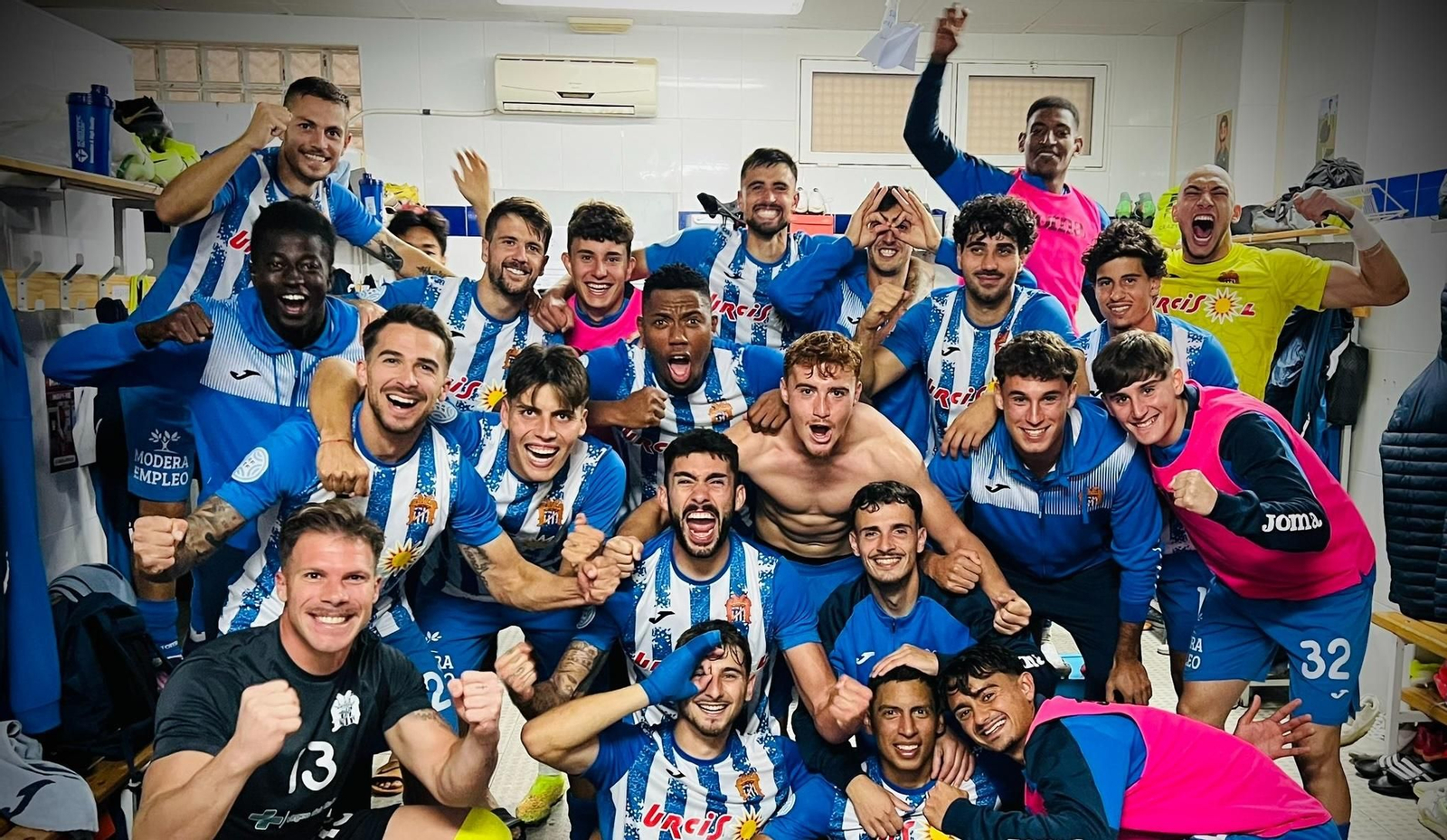 El Águilas, nuevo líder del Grupo 4 de Segunda RFEF.