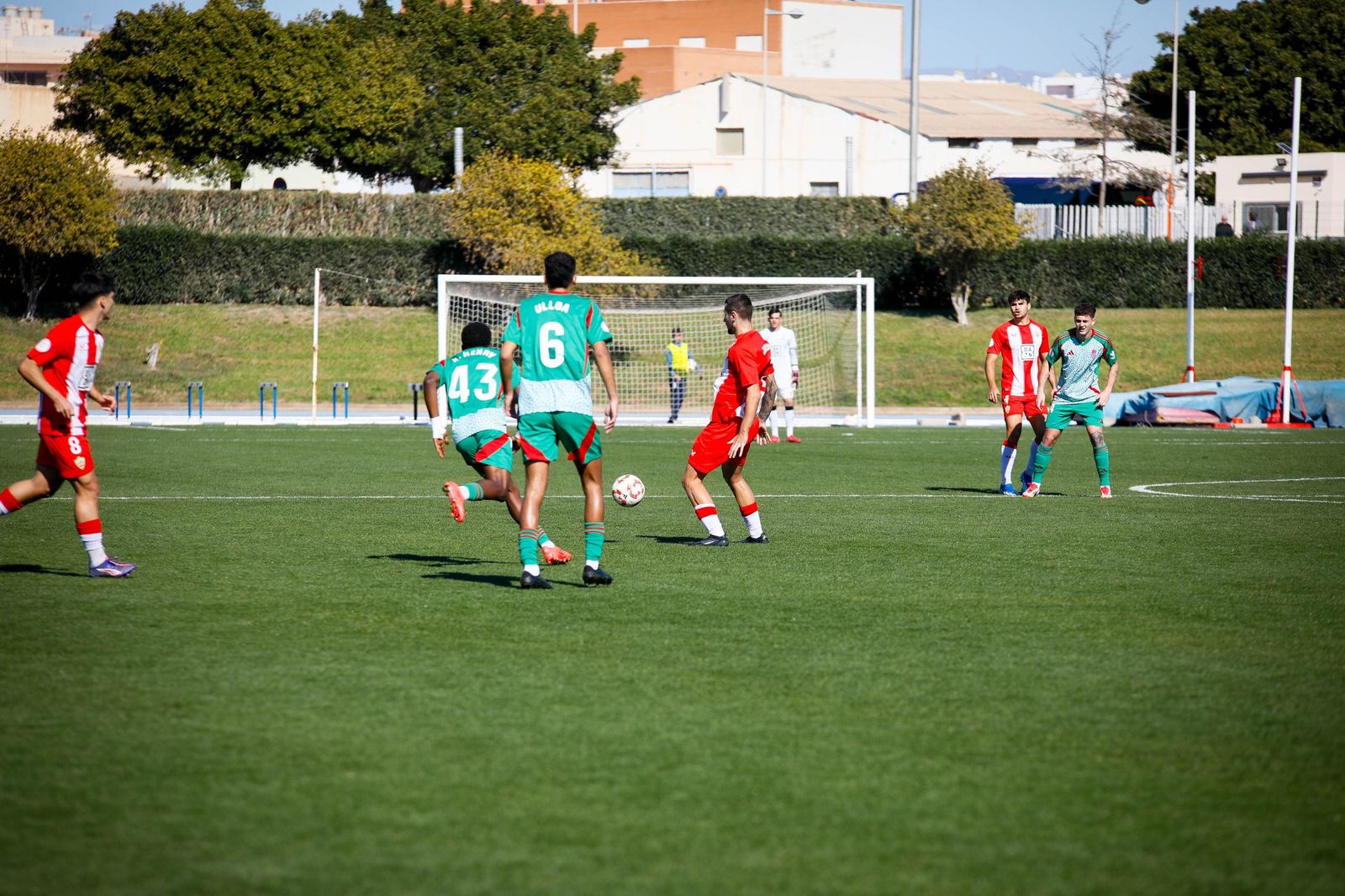 Las imágenes de Segunda RFEF entre Almeria B y recreativo de Granada