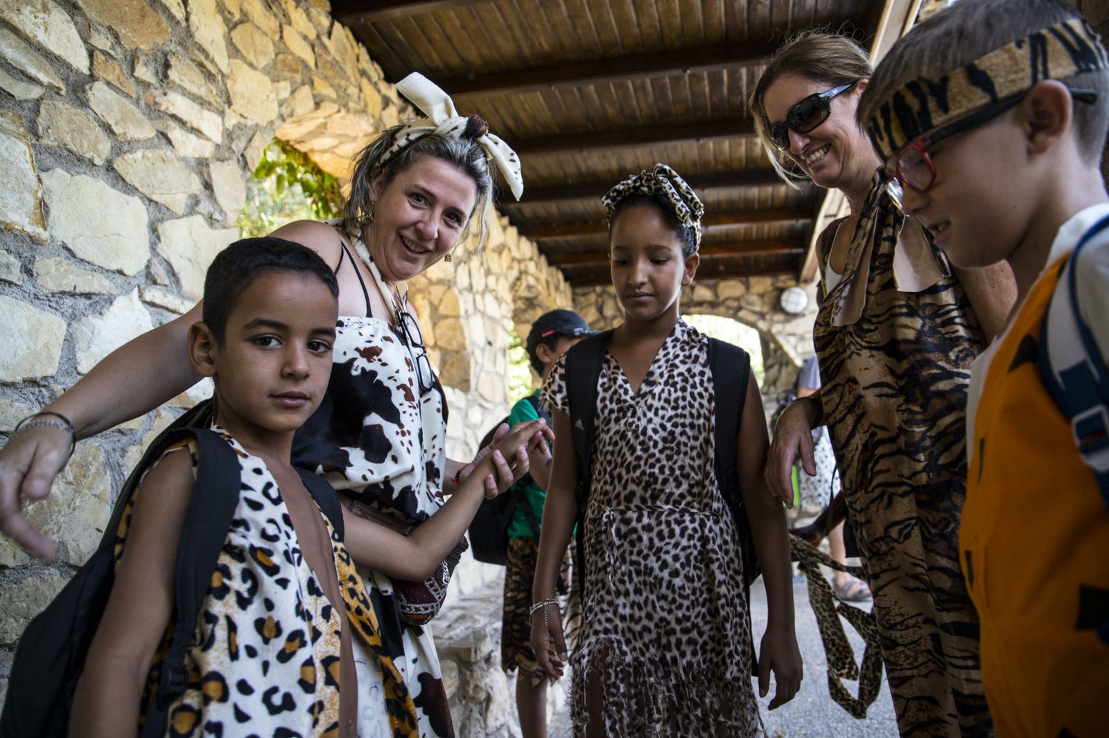 Imágenes de la fiesta troglodita de Píñar
