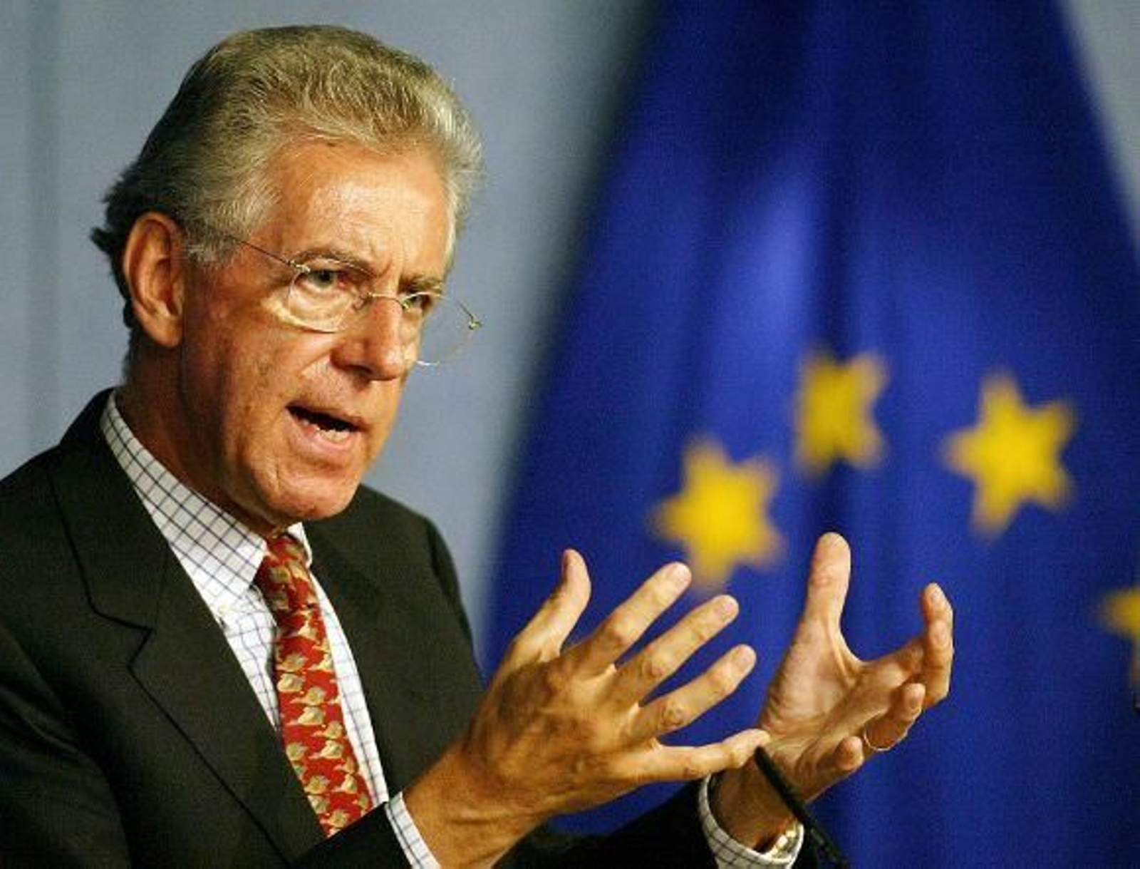 Mario Monti se perfila como el sustituto de Berlusconi