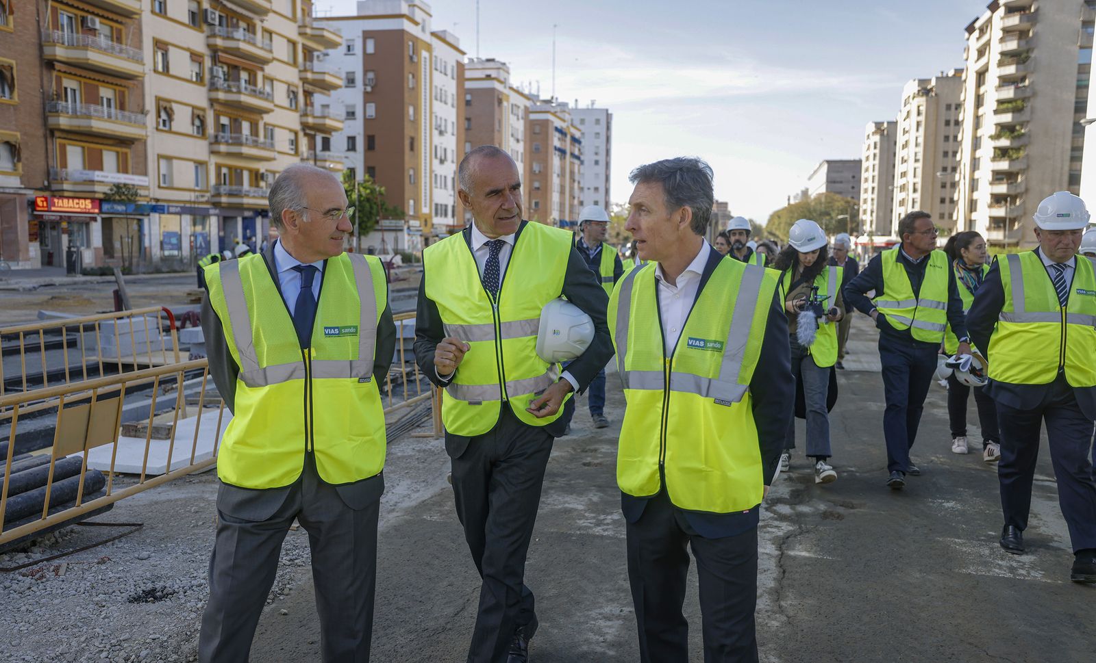 La visita a las obras de ampliación del Metrocentro, en imágenes