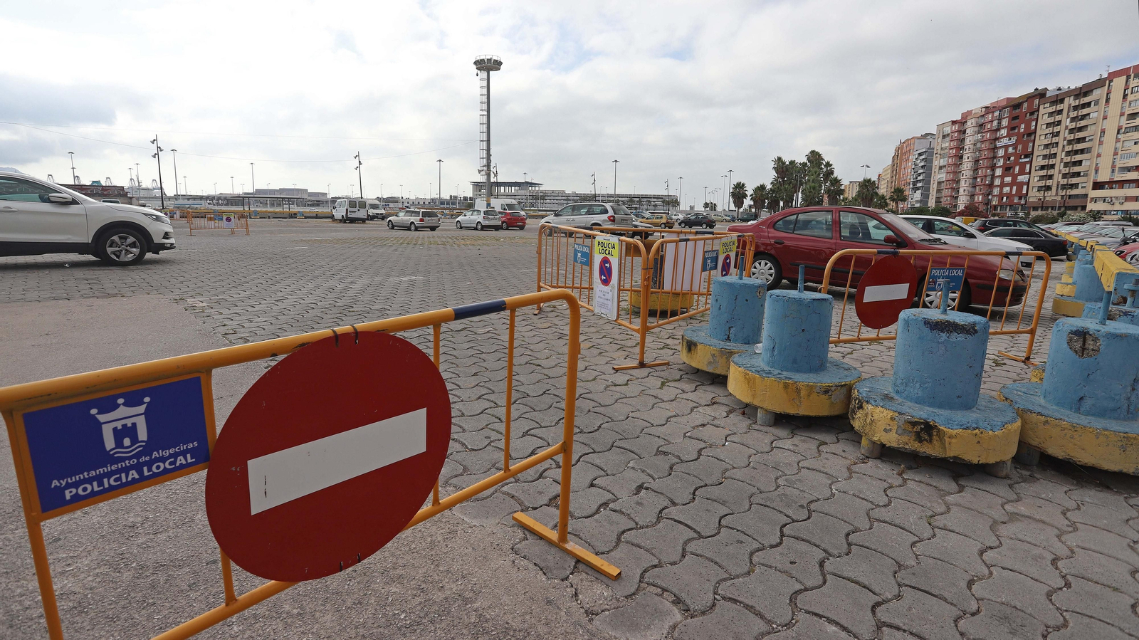 Cierre del aparcamiento del Llano Amarillo