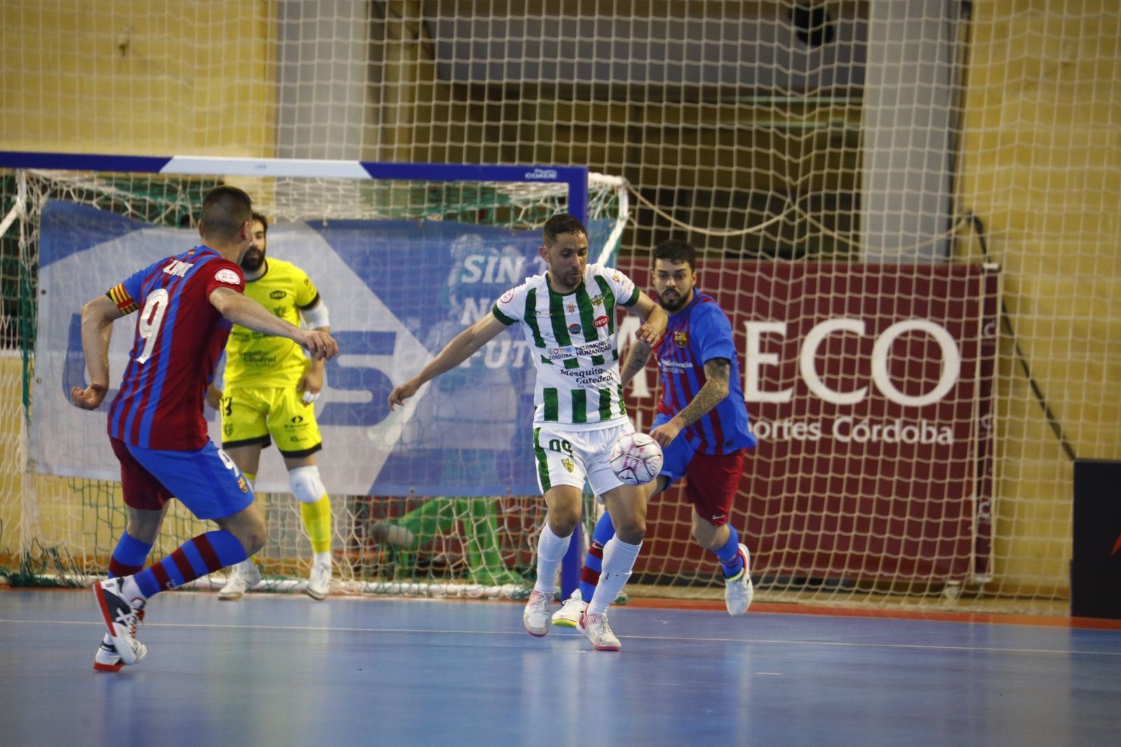 El empate del Córdoba Futsal ante el Barça, en imágenes