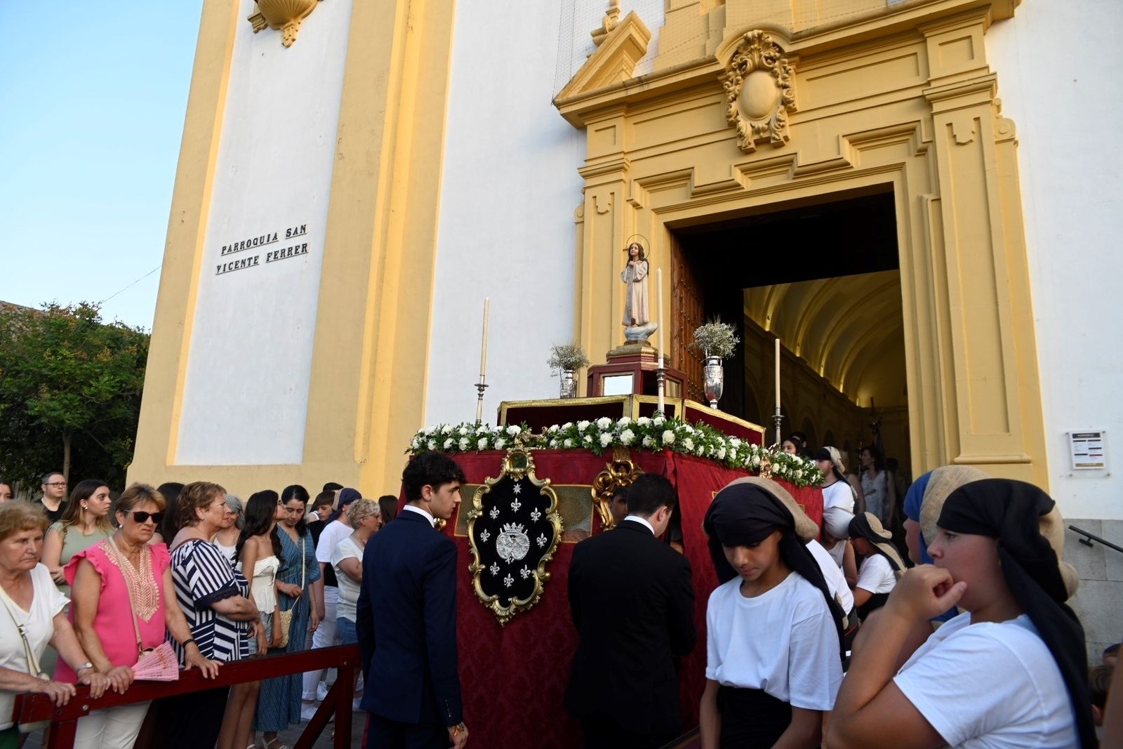 La procesión del Corpus Christi en Cañero, en imágenes