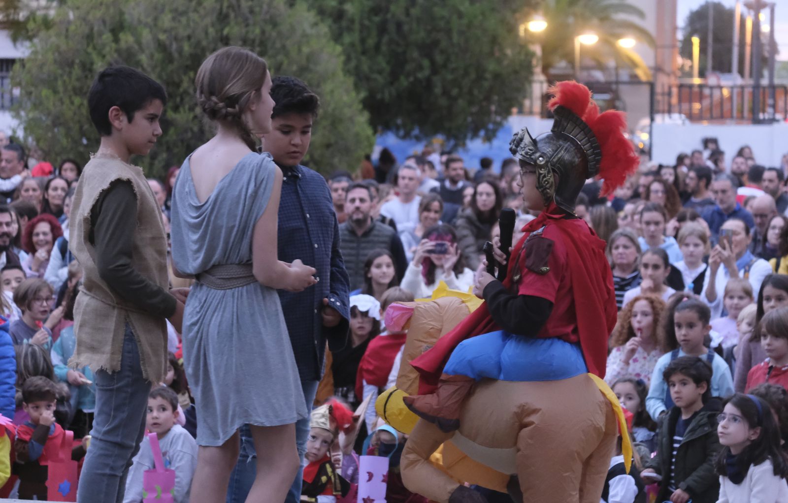 La celebración de Sankt Martin y las 'laterne' en el colegio Al-Ándalus de Córdoba, en imágenes