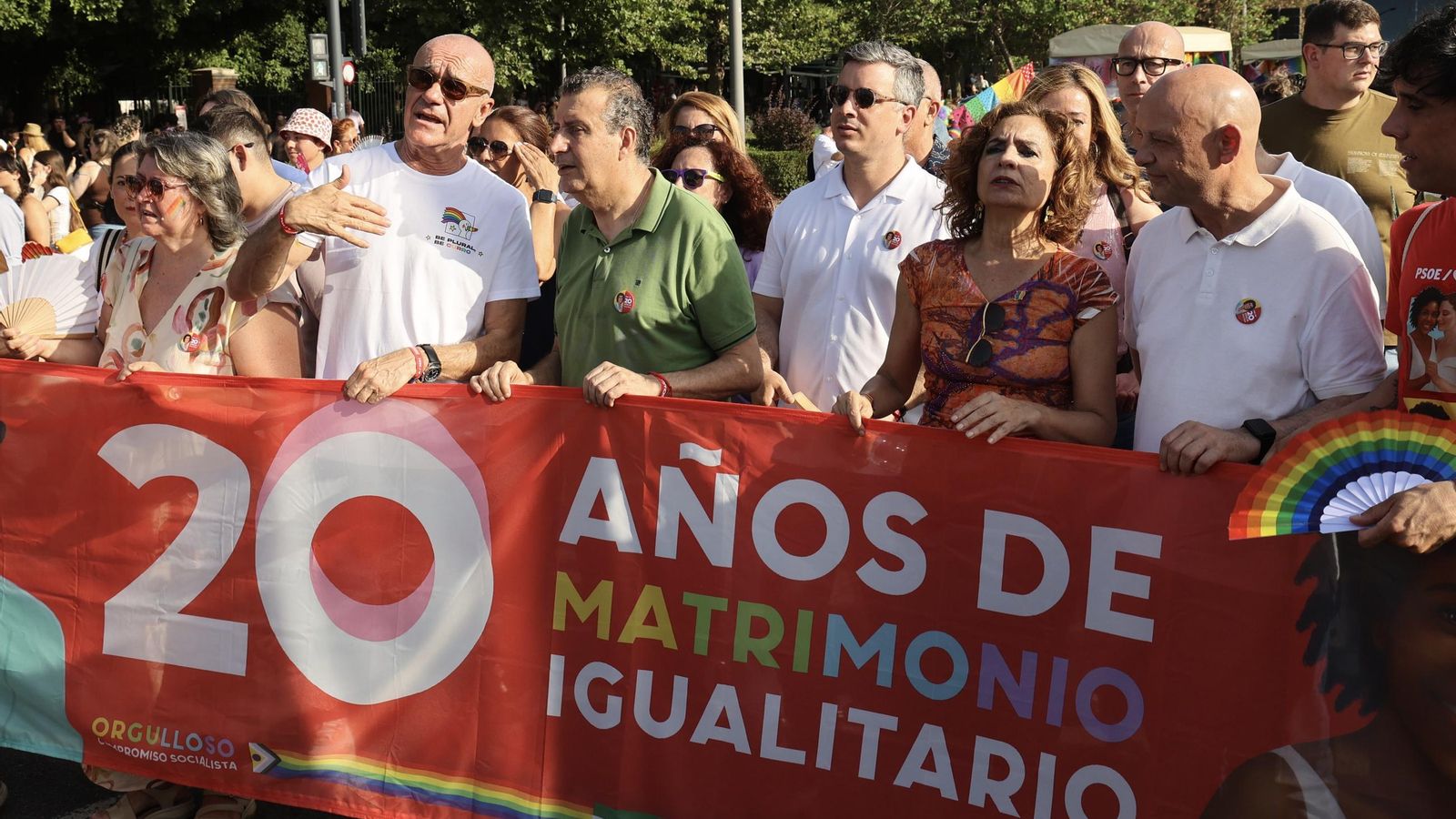 Las fotos de la cabalgata del Orgullo LGTBIQ+ en Sevilla