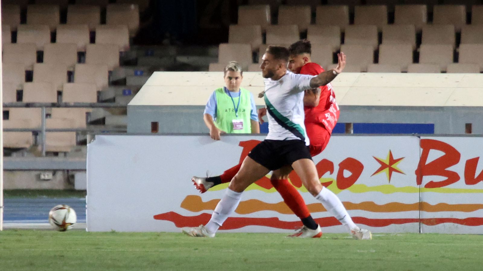 Imágenes del I Trofeo Pepe Ravelo entre Xerez DFC y Córdoba CF en Chapín