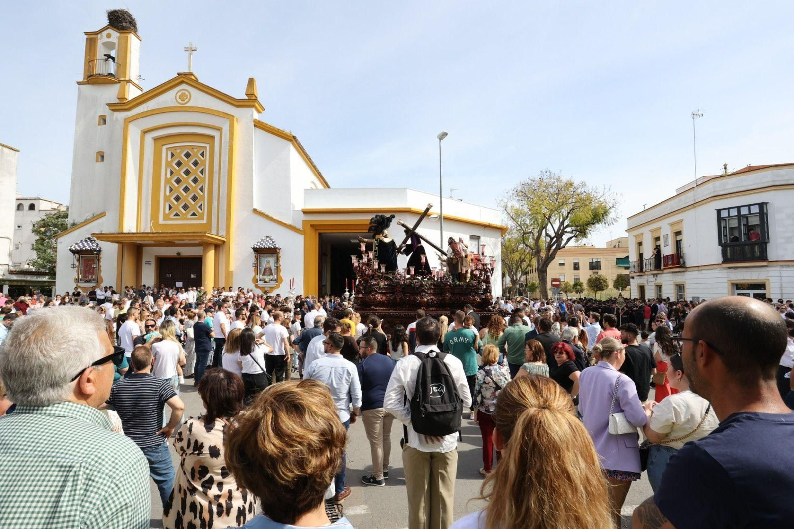 Las imágenes de regreso de las hermandades de la Sed, Candelaria, Paz y Clemencia a sus templos