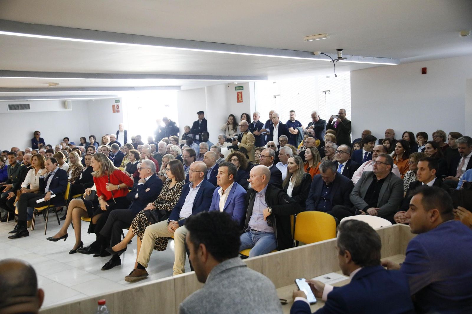 Las imágenes del nombramiento de hijo predilecto de Garrucha a José María Martínez de Haro