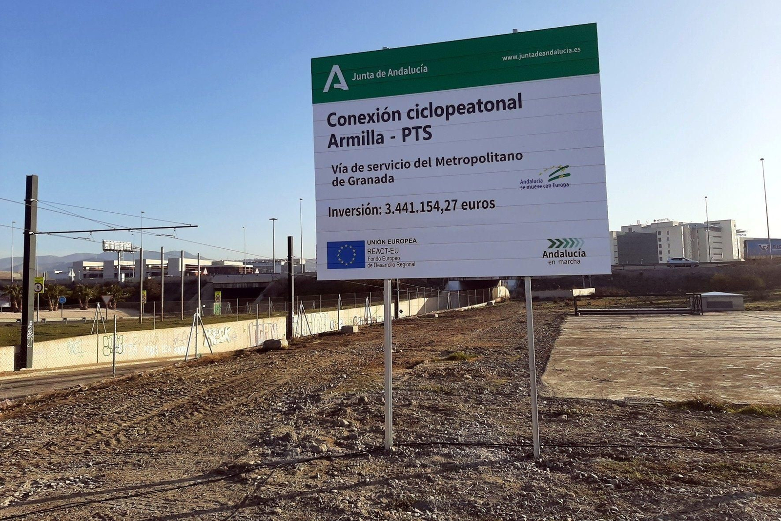 Imagen de archivo de las obras del carril ciclopeatonal entre el PTS y Armilla