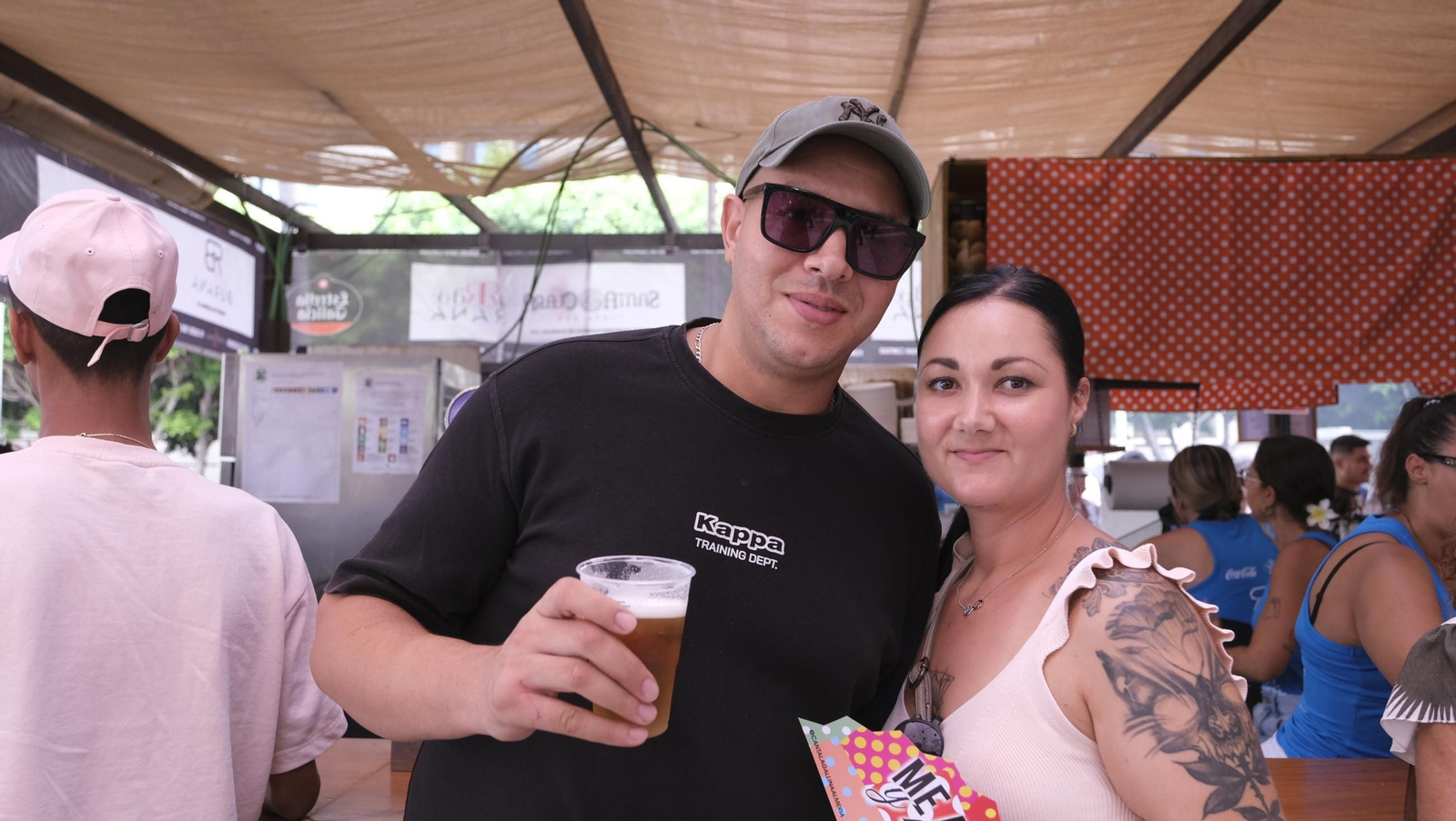 Los almerienses disfrutan del lunes en la Feria del Mediodía