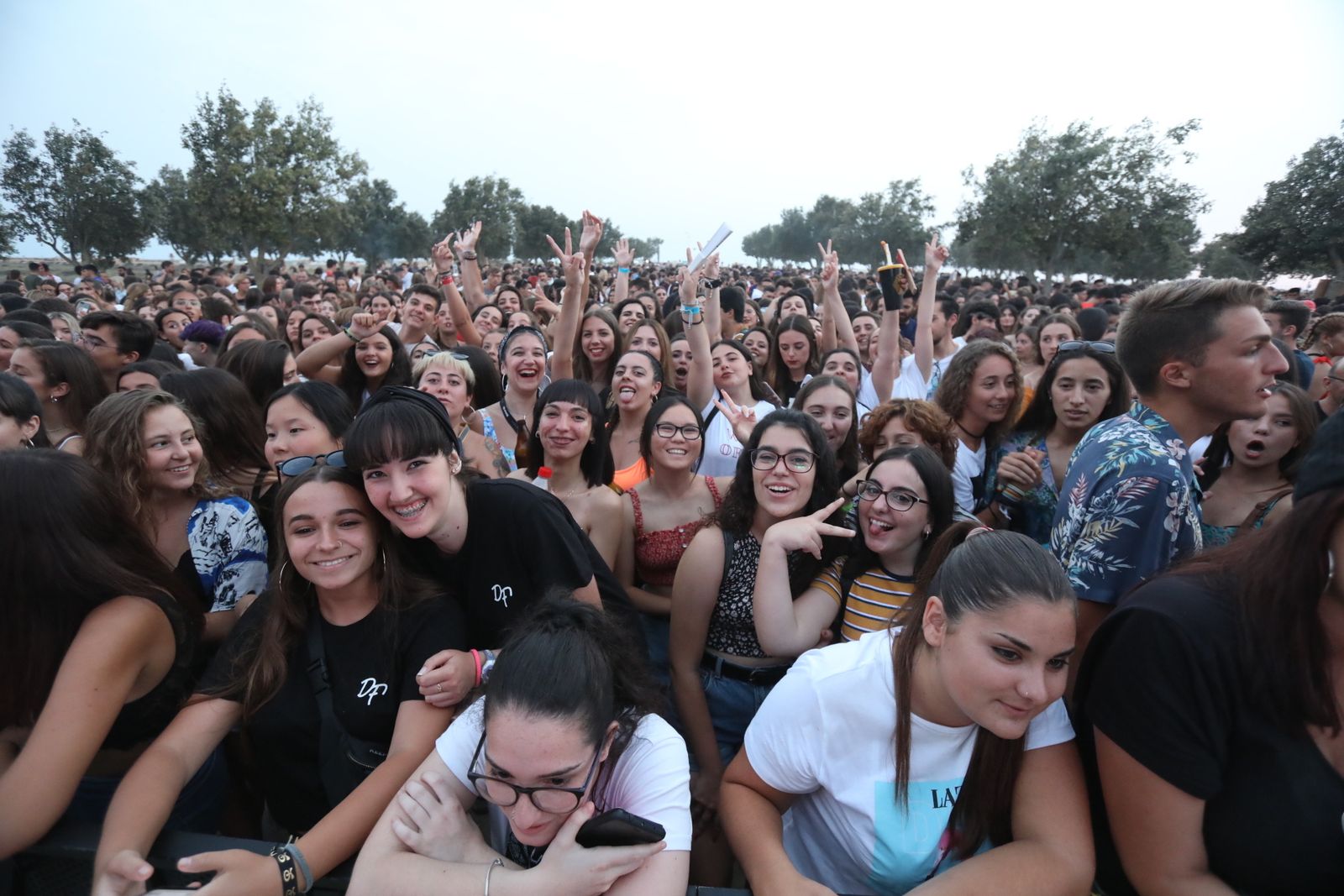 El concierto de Los 40 Summer Live en la playa de Camposoto, en imágenes