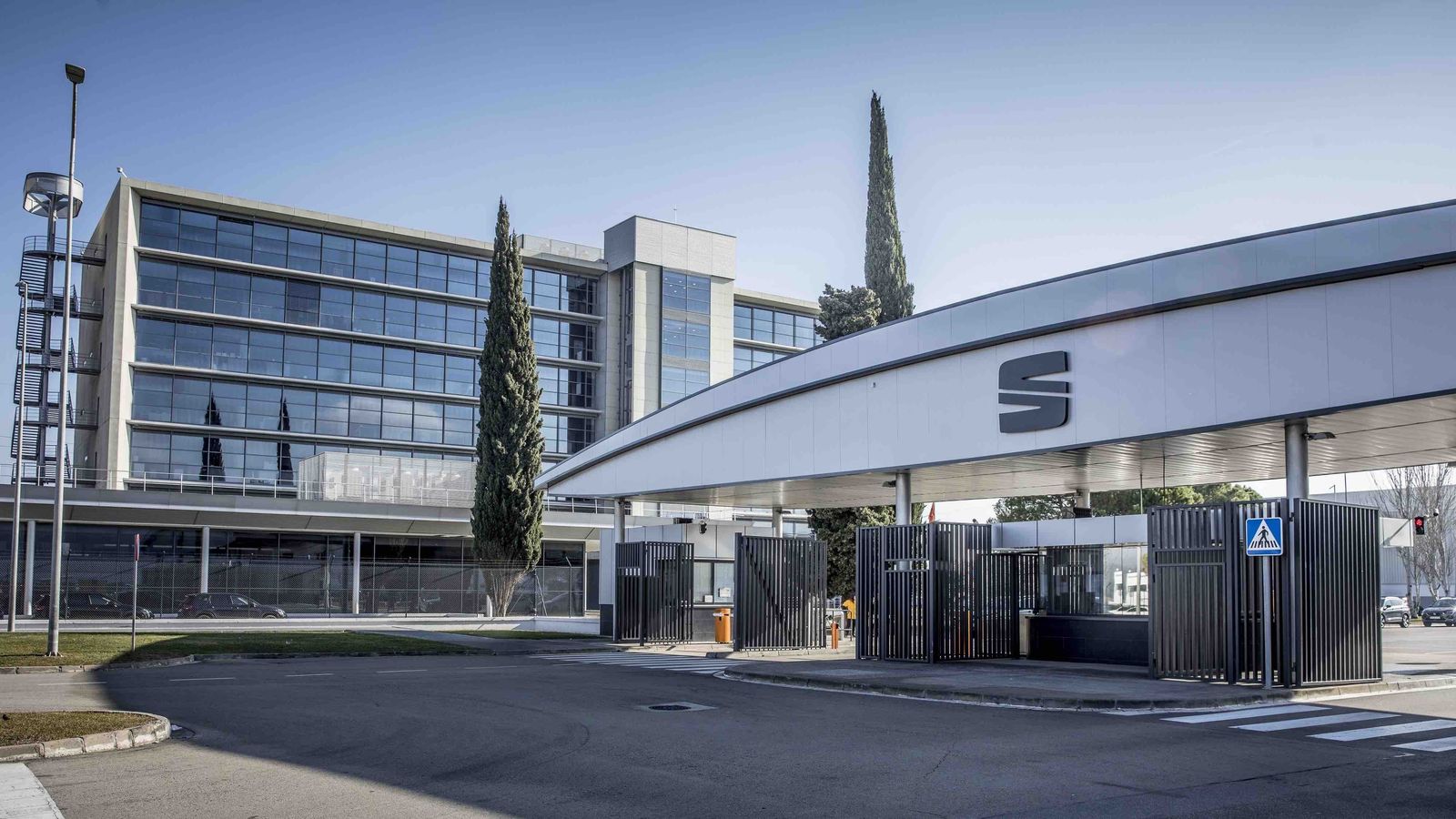 Seat es la marca más vendida durante el primer semestre, con el León como estrella.