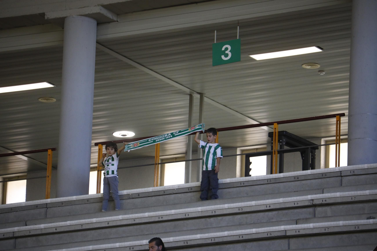 Las mejores fotos del Córdoba Futsal - Burela disputado en Vista Alegre