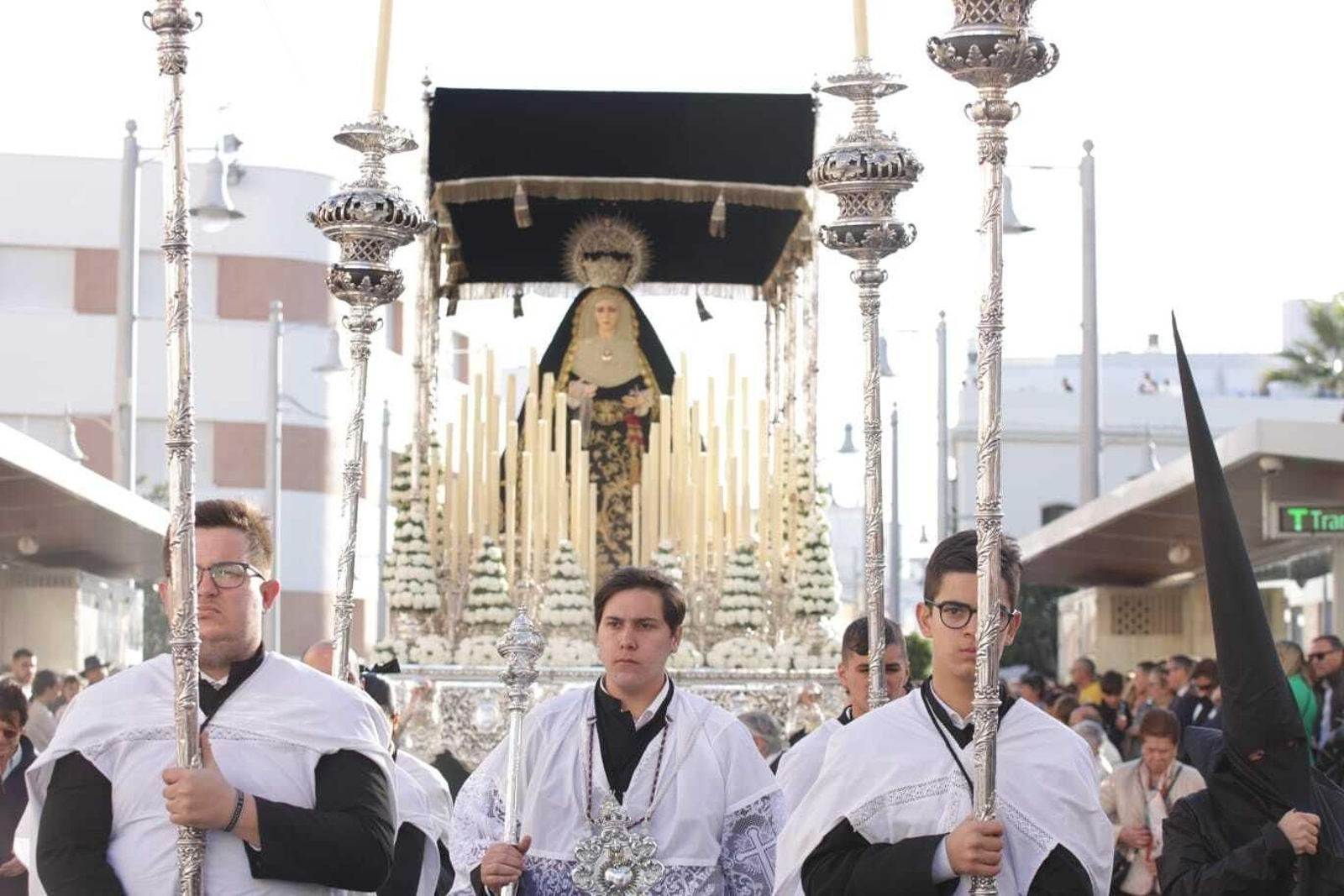 Las imágenes de la procesión del Santo Entierro de la Semana Santa de San Fernando 2023