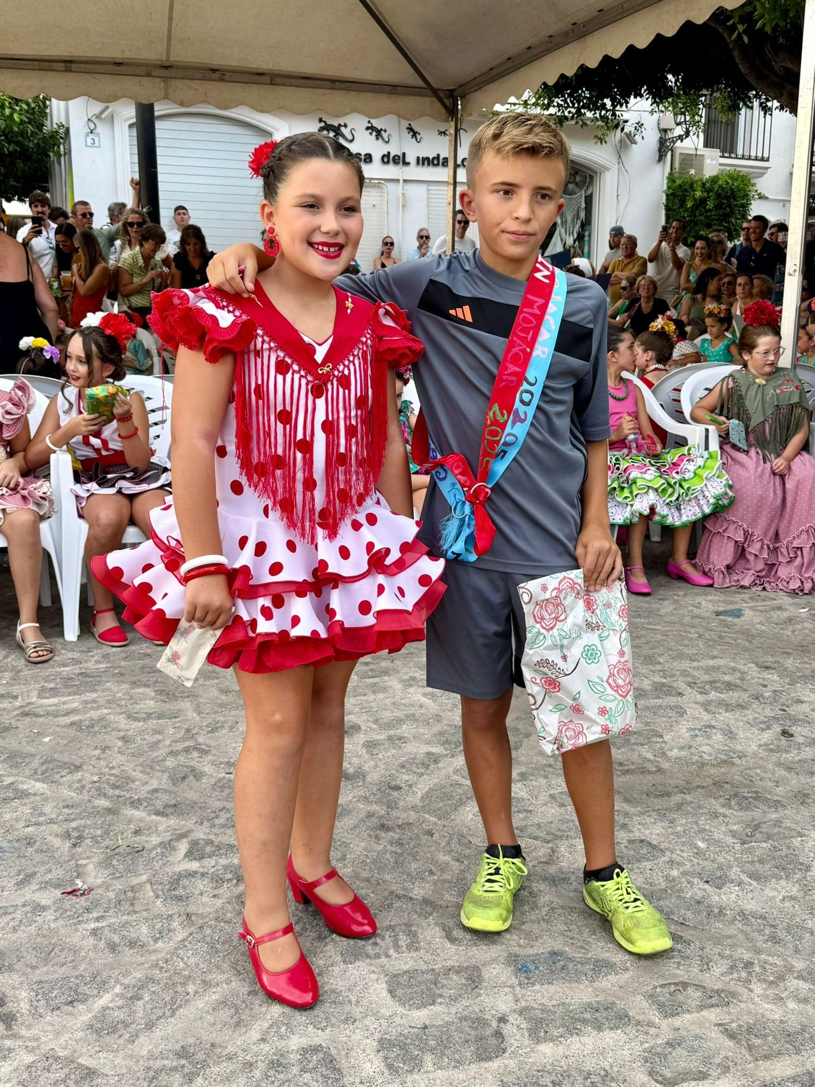 Las mejores imágenes de la Feria del Mediodía y la carrera de cintas infantiles de Mojácar