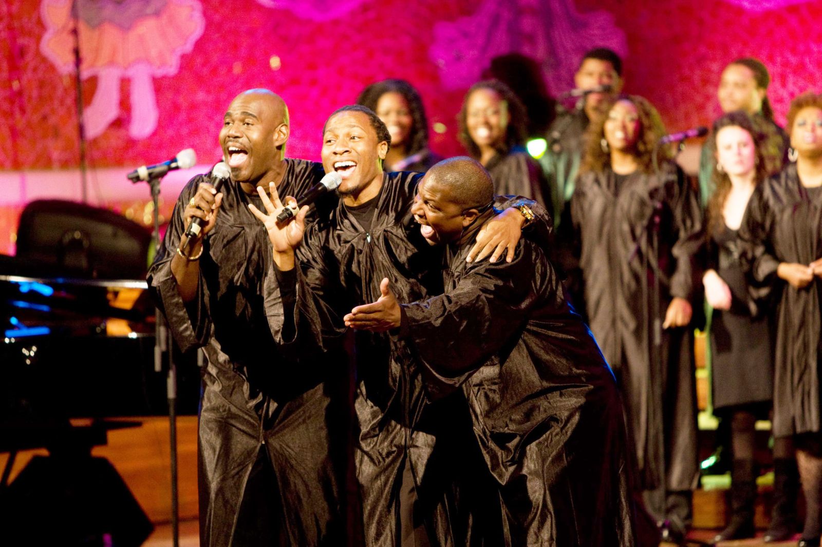 El Alabama Gospel Choir.