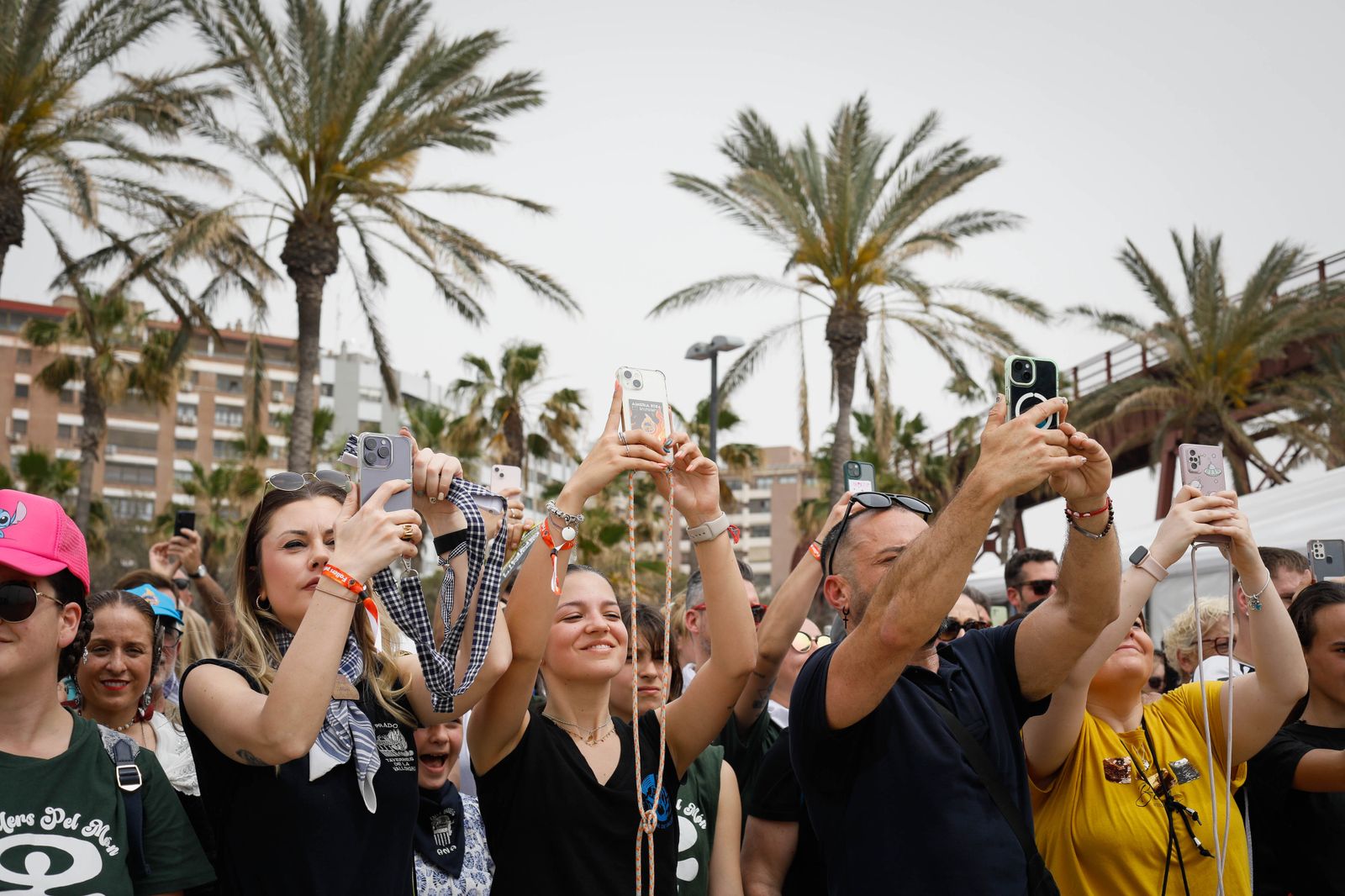 Las mejores imágenes de la "Globotá" en las fallas de Almería