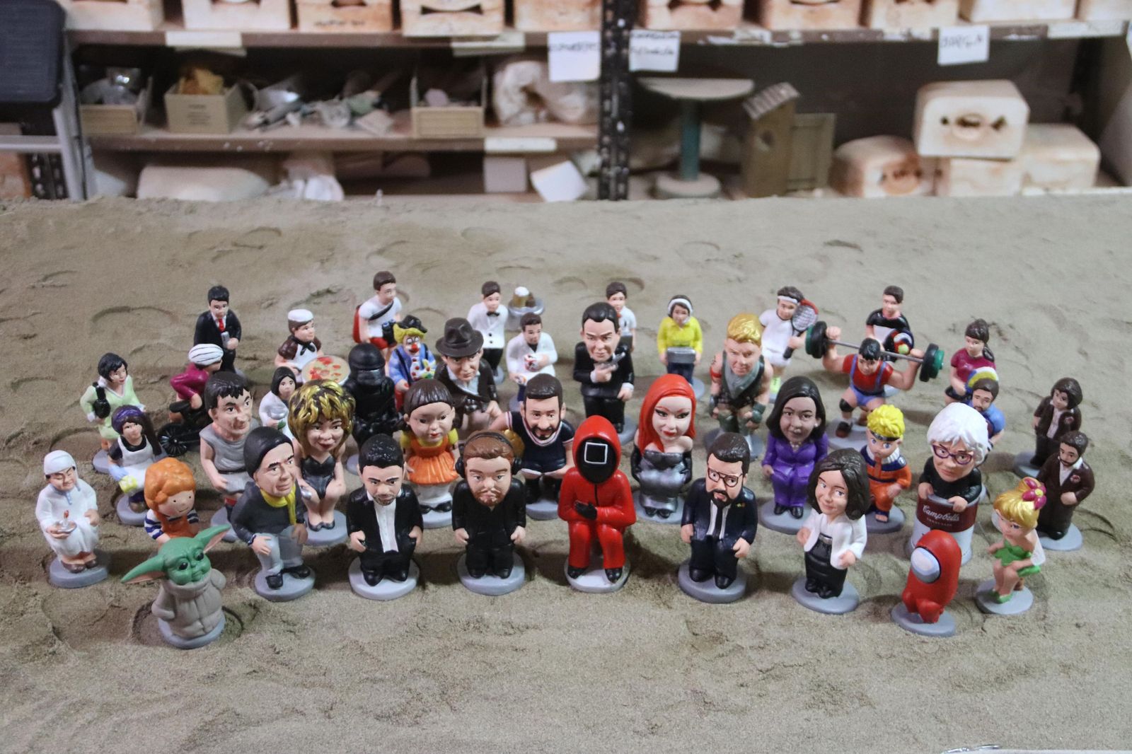 Algunos de los 'caganers' novedosos este 2021.