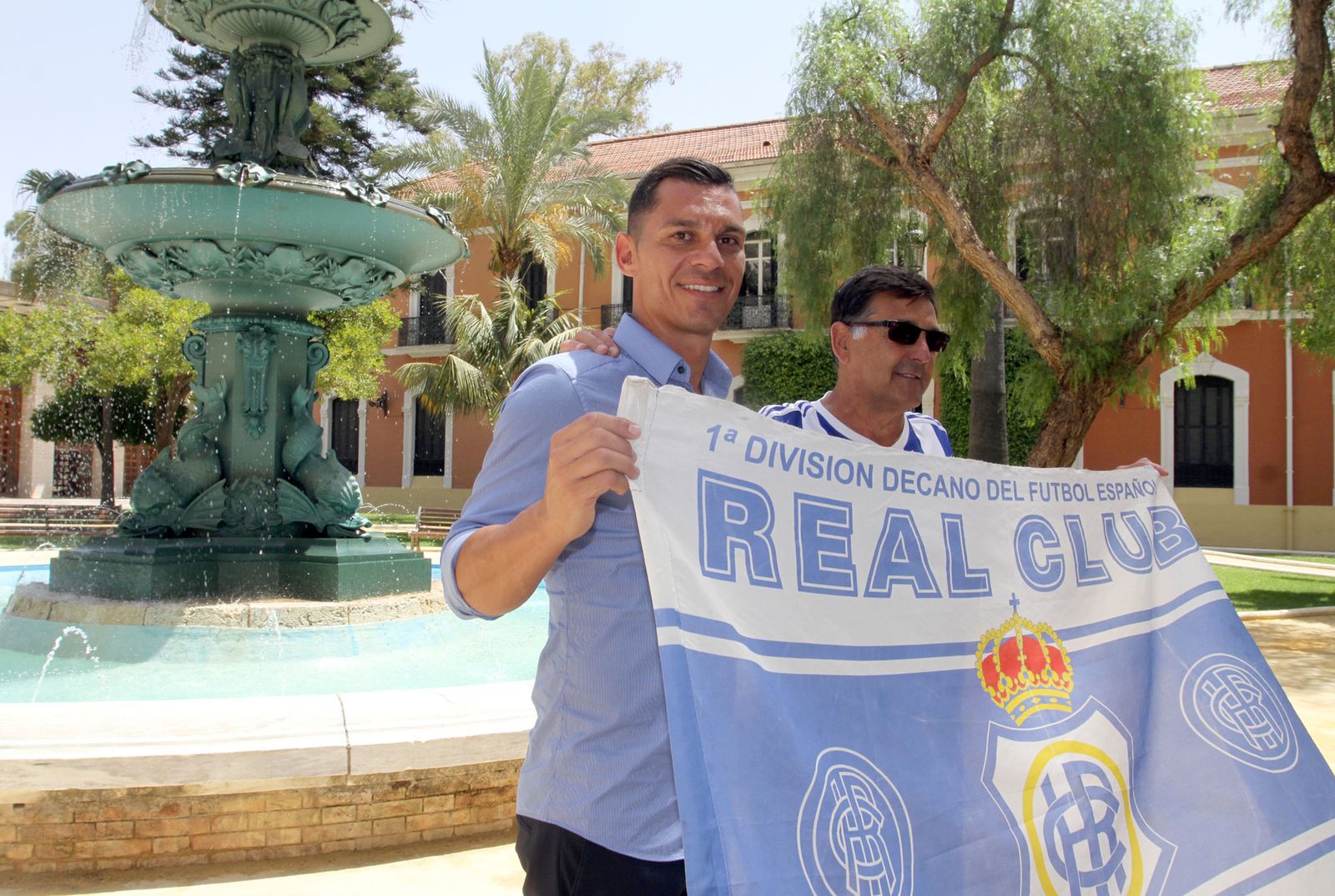 Presentación de Javi Casquero como nuevo entrenador del Recreativo de Huelva