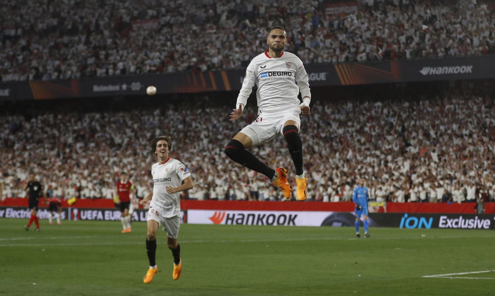 Las fotos del Sevilla-Manchester