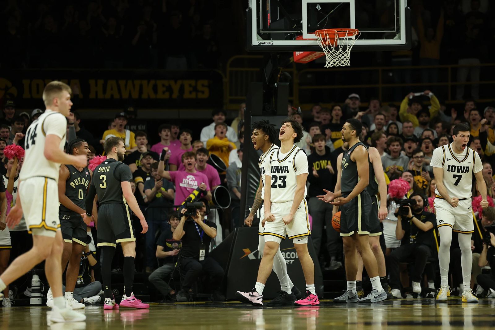 NCAA: Cara para Mario Saint-Supéry, cruz para Álvaro Folgueiras