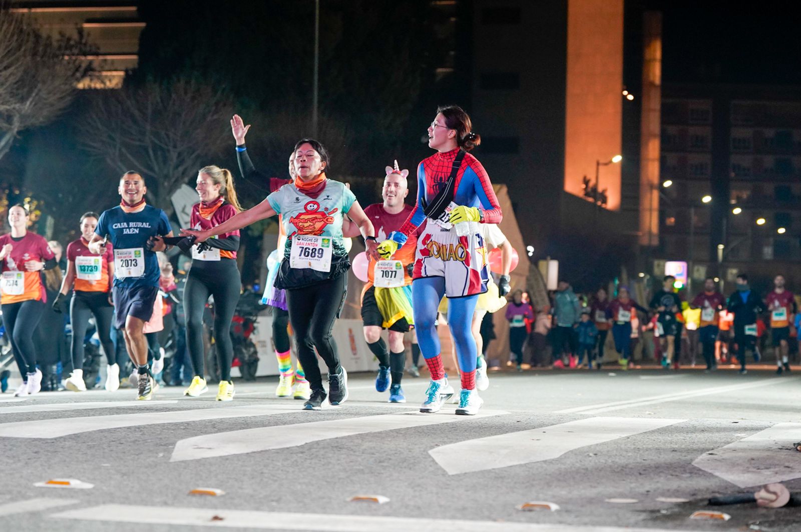 En imágenes: búscate en tu llegada a meta de la Carrera de San Antón 2026 (3)