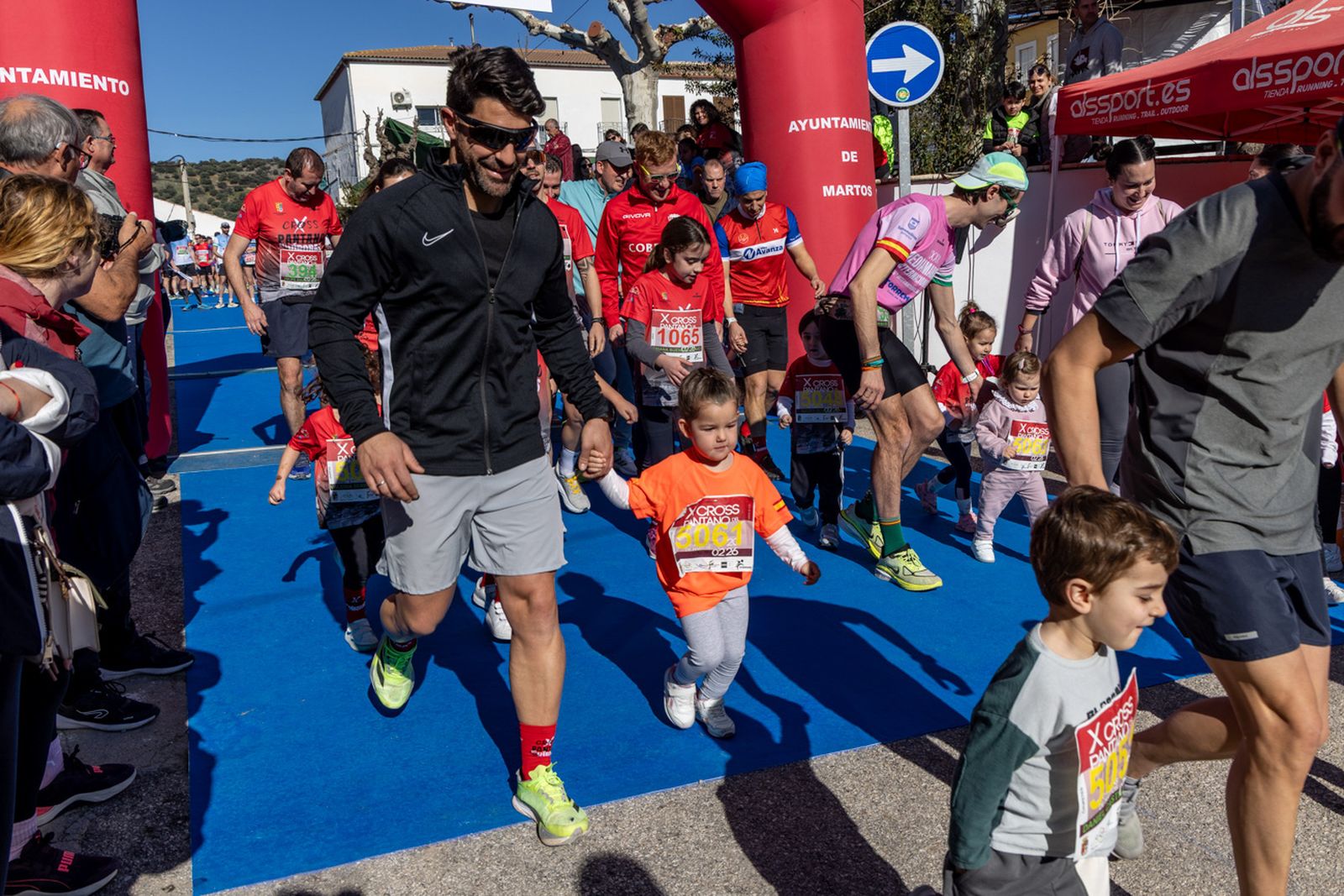 En imágenes: Atletas y aficionados vibran en el X Cross Pantano del Víboras (1)