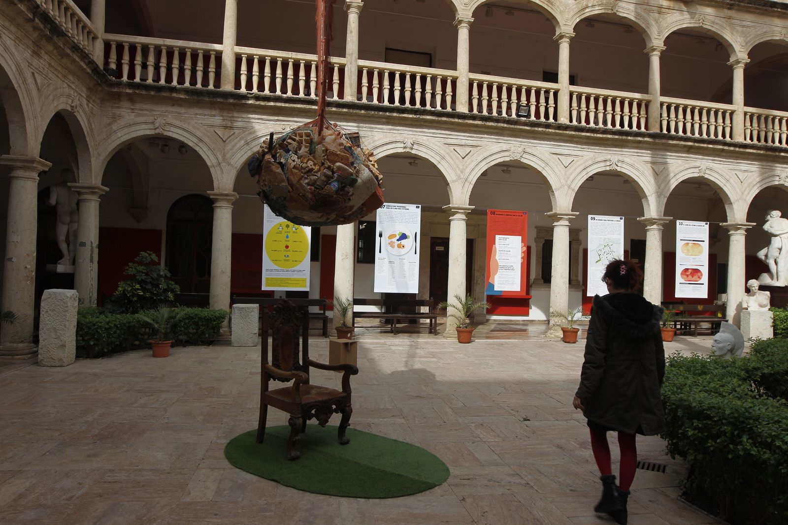 Exposiciones en la Escuela de Arte para potenciar los ecoespacios.